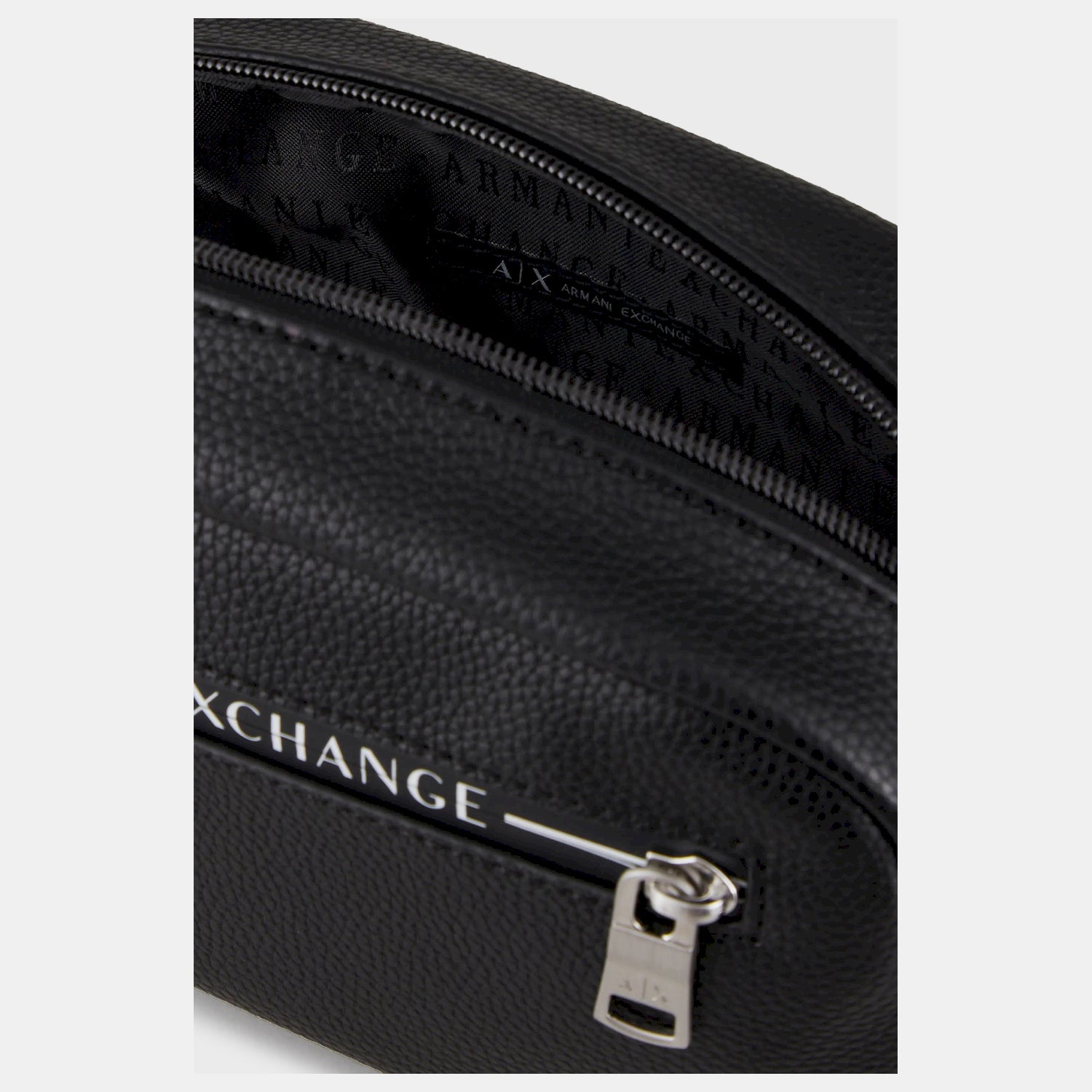 Necessaire Armani Exchange
