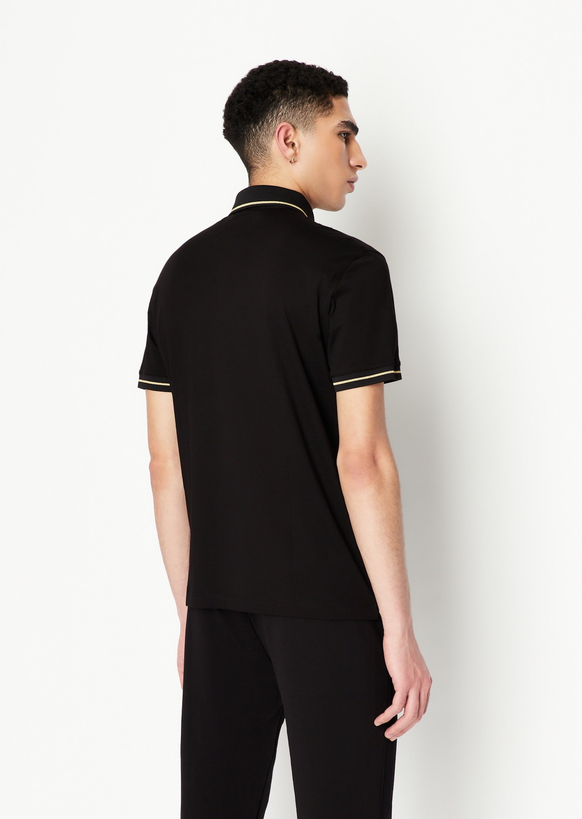 Armani Exchange Polo 8nzfpq Zjh4z Blk Gold Preto Ouro_shot2