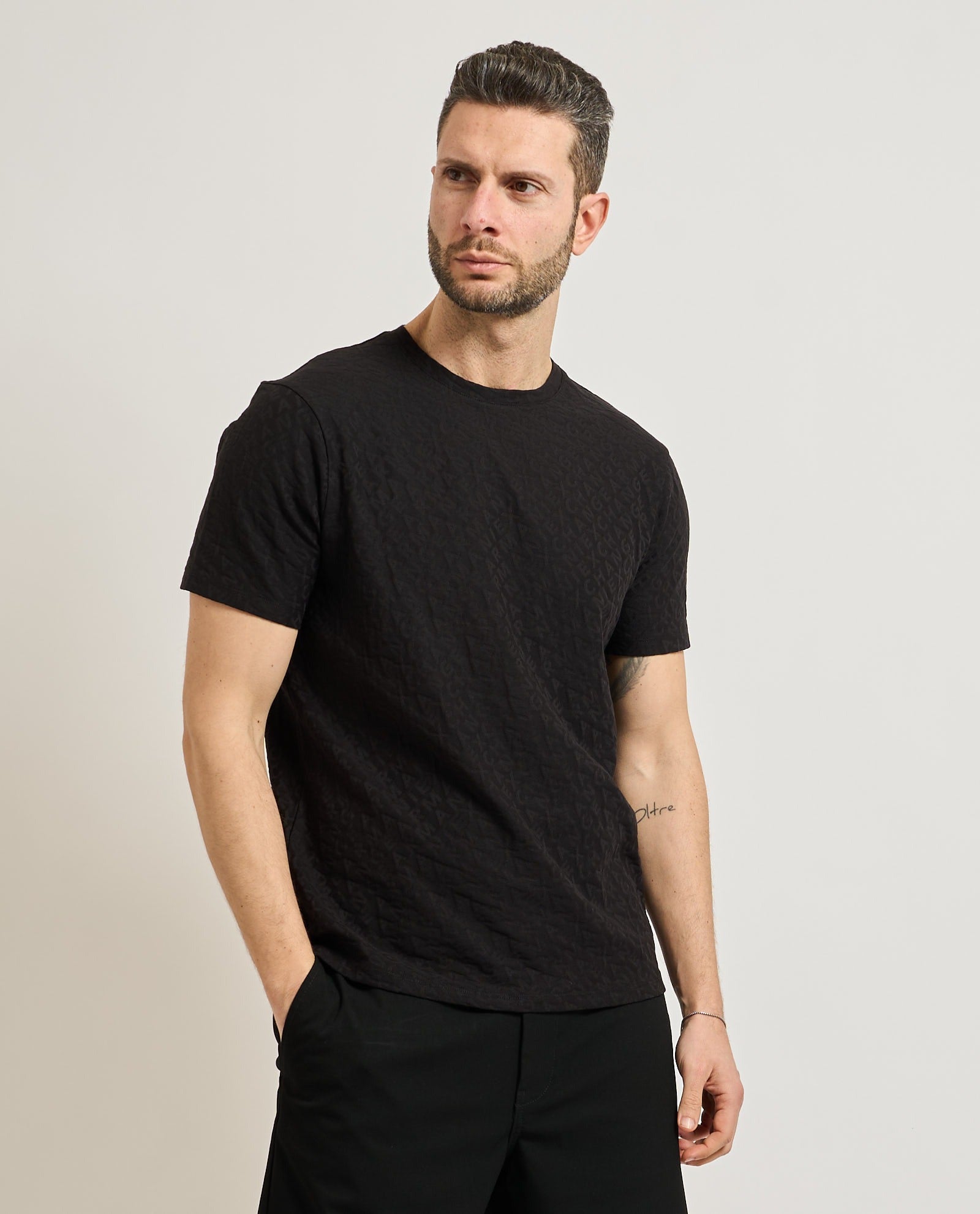 Armani Exchange T Shirt Xm002821 Af10337 Black Preto_shot2