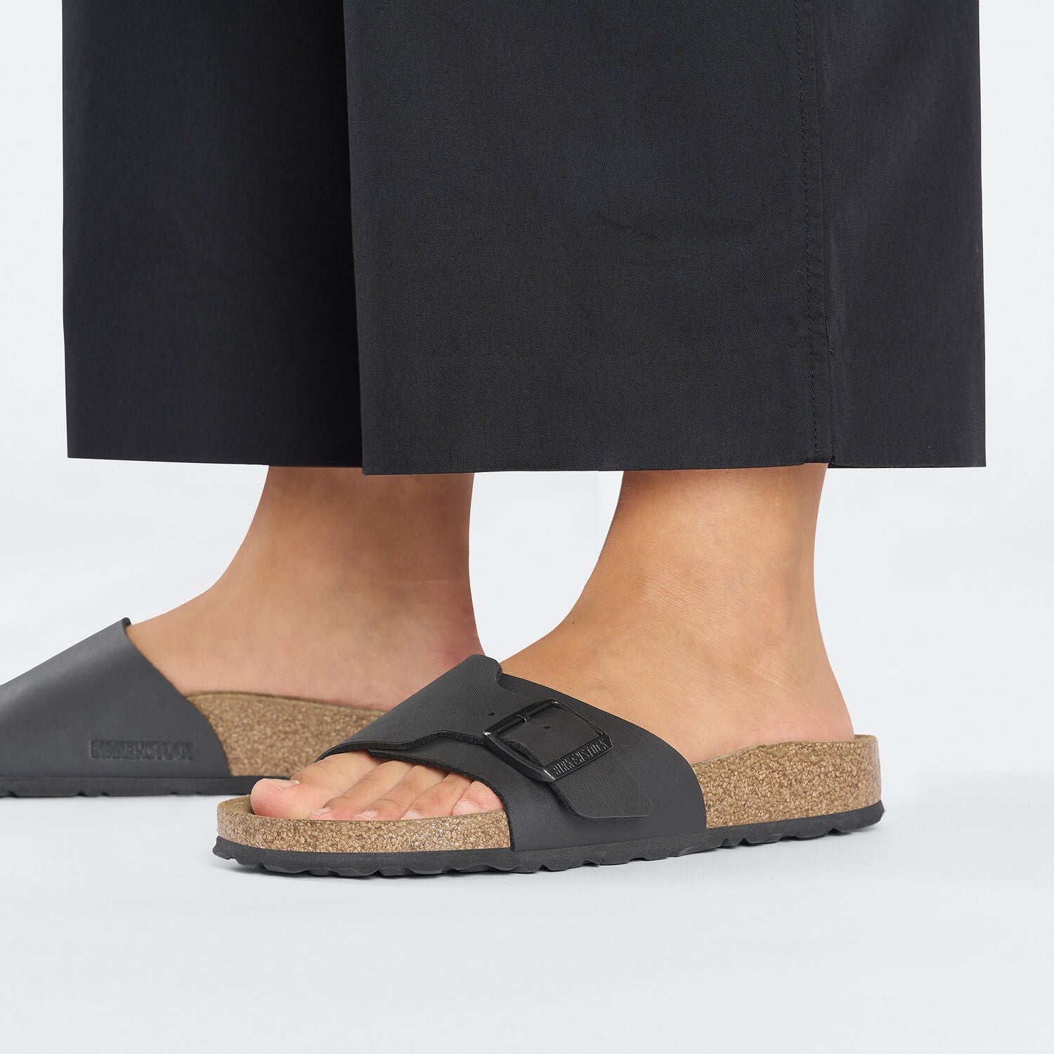 Birkenstock Sandalias Sandals 1026473 Black Preto_shot2