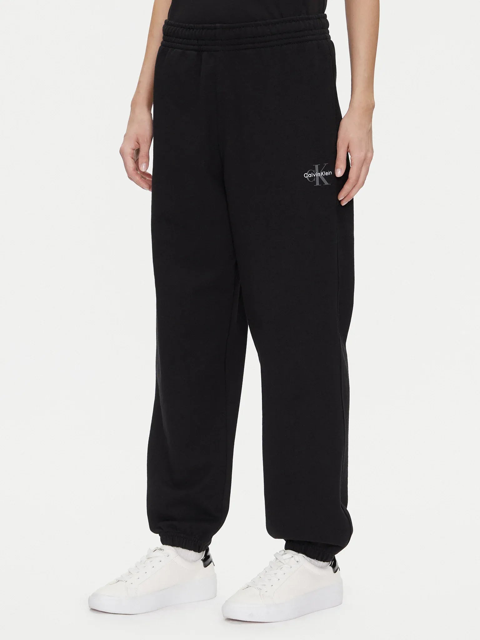 Calvin Klein Calcas Training Pants Lv047b235g Black Preto_shot1