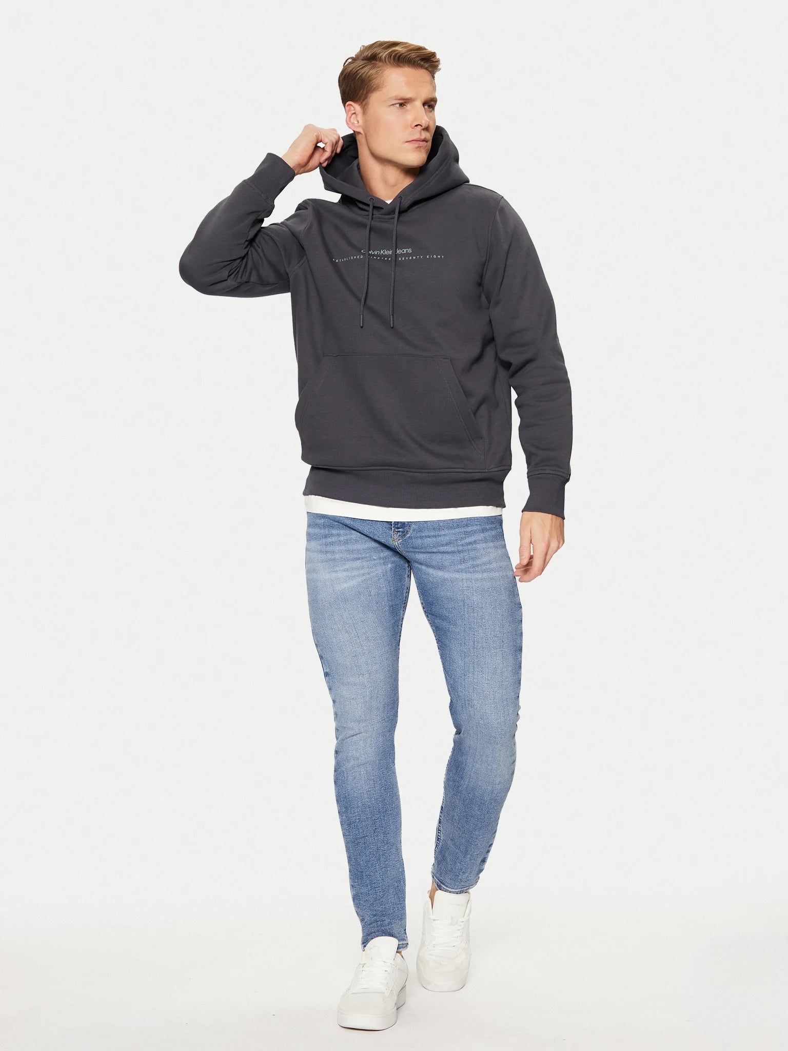 Calvin Klein Camisola Hoodie J30j327076 Black Preto_shot5