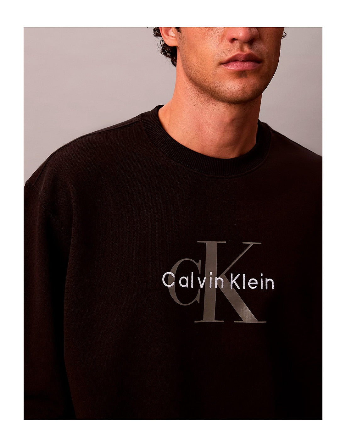 Calvin Klein Camisola Sweat Lv04rd242g Black Preto_shot4