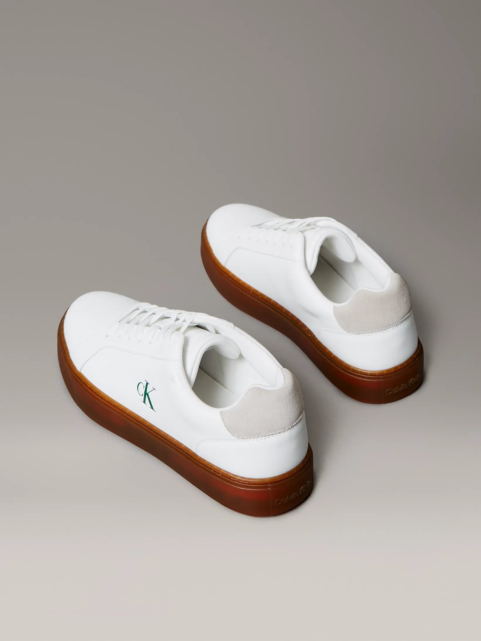 Calvin Klein Sapatilhas Sneakers Shoes Ym0ym01435 White Gum Branco Gum_shot3