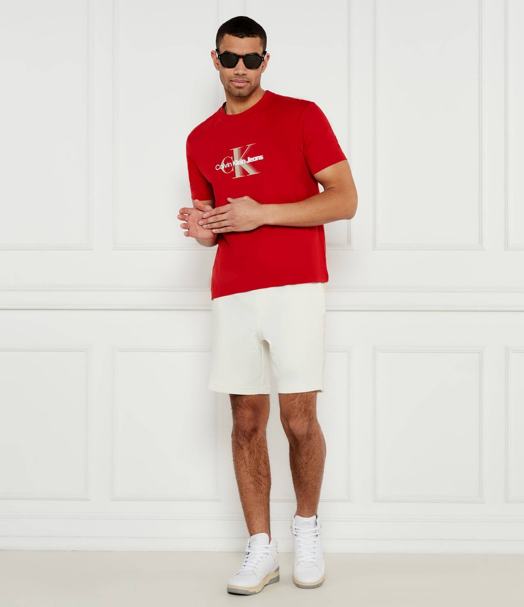 Calvin Klein T Shirt J30j327471 Red Vermelho_shot2