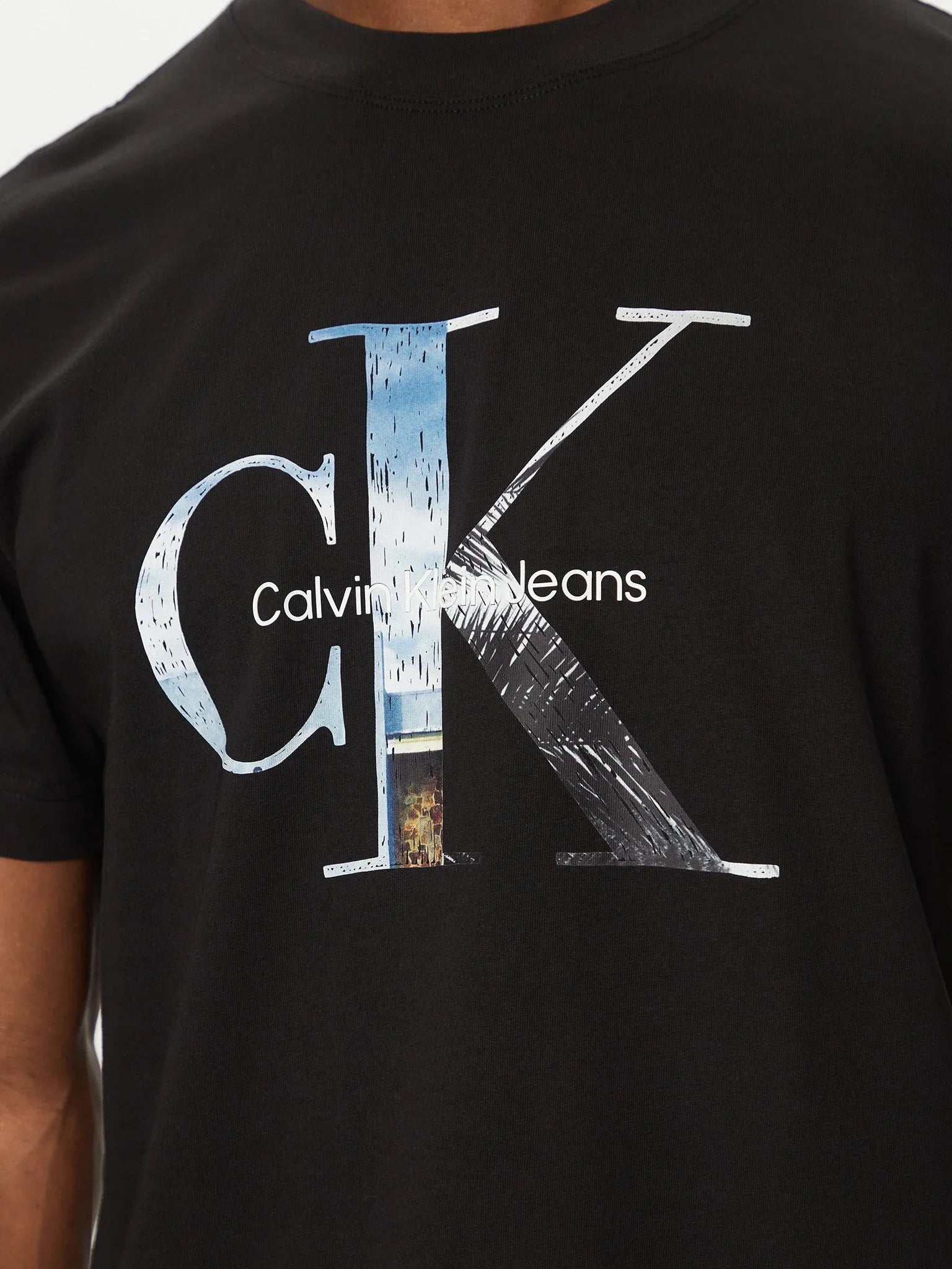 Calvin Klein T Shirt J30j327483 Black Preto_shot5