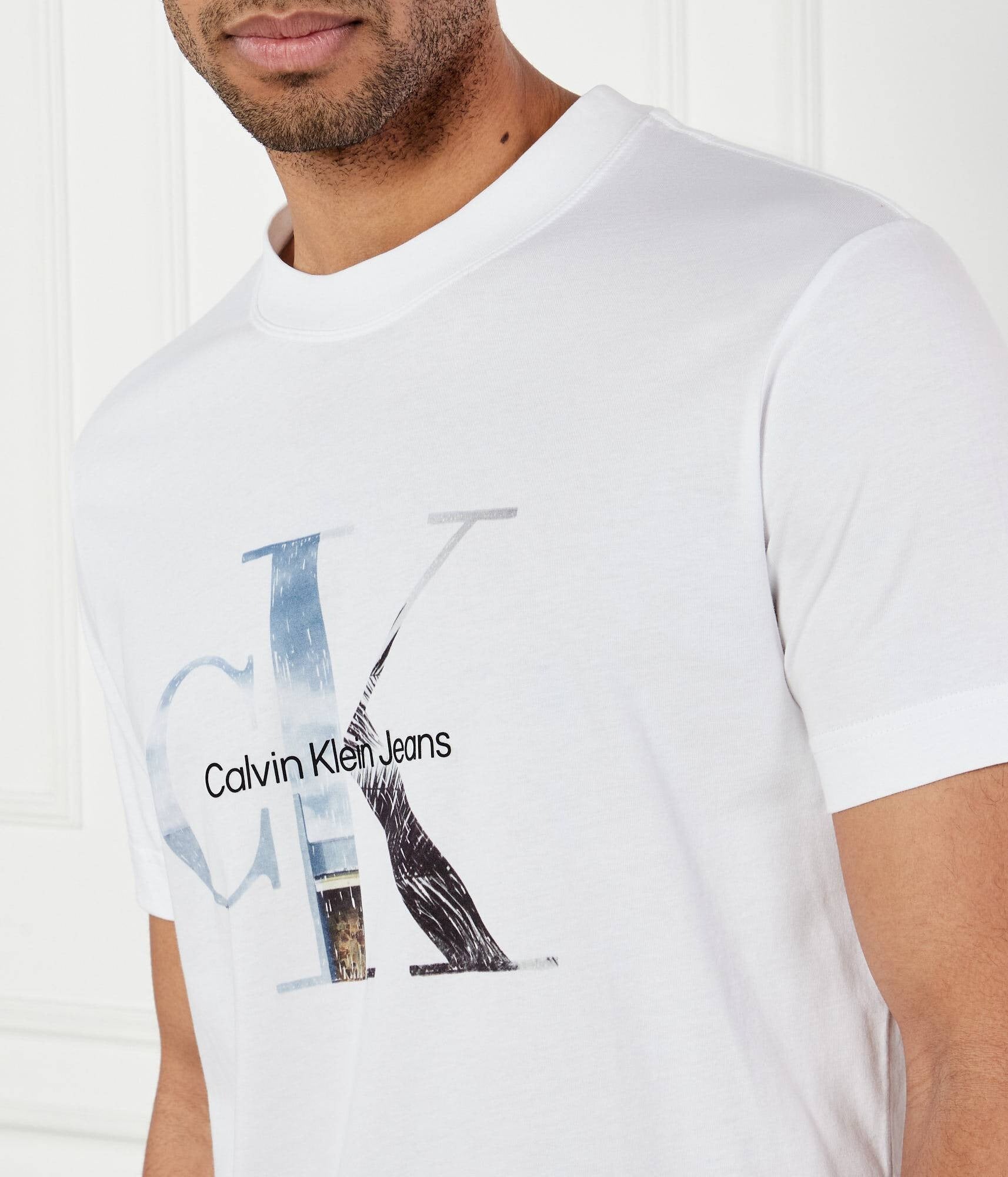 Calvin Klein T Shirt J30j327483 White Branco_shot4