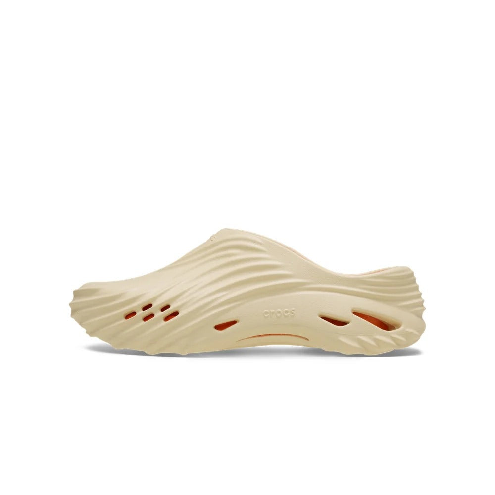 Crocs Sandalias Sandals Echo Wave Vanilla Vanilla_shot2