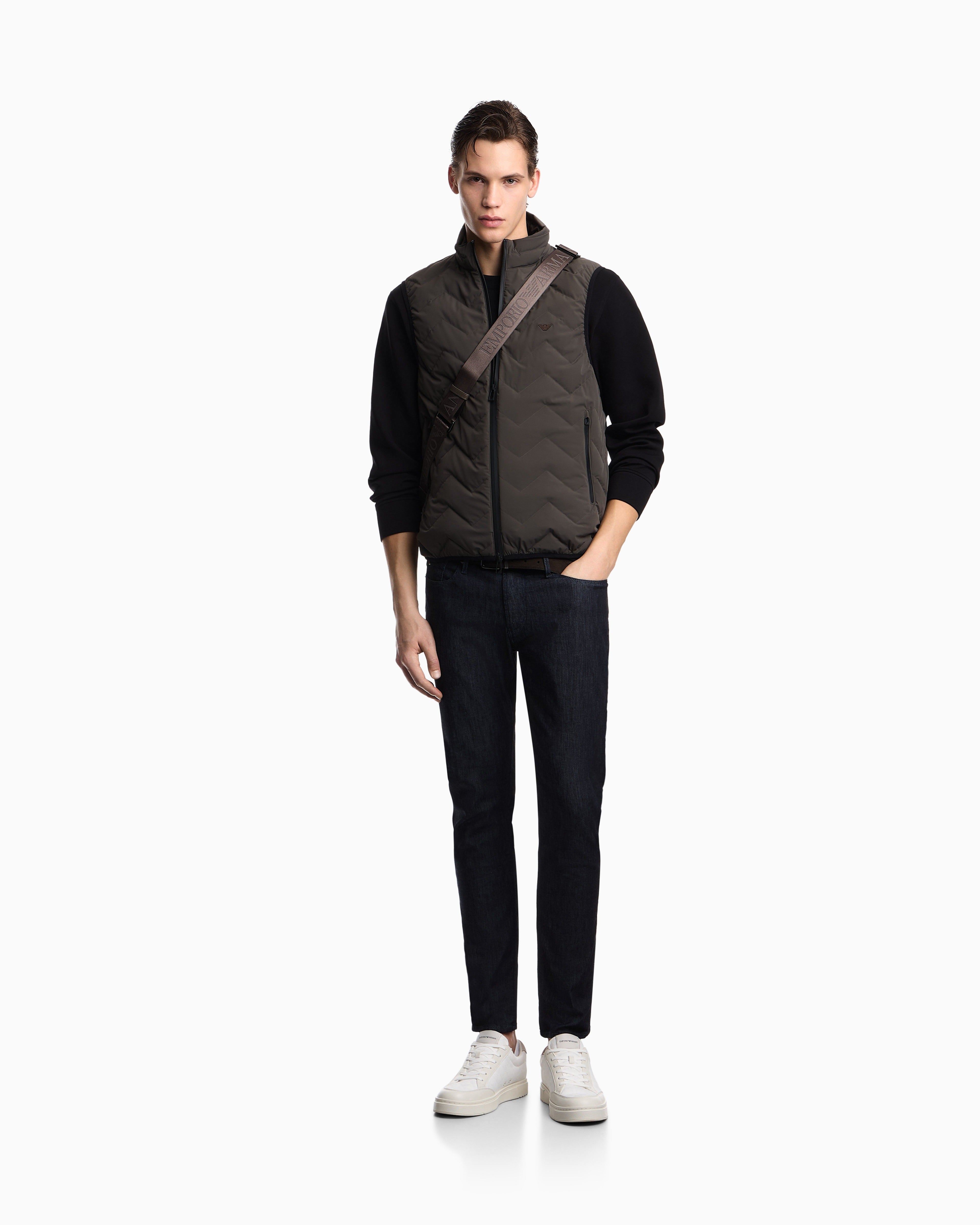 Emporio Armani Camisola Sweat Em004541 Af10013 Black Preto_shot1