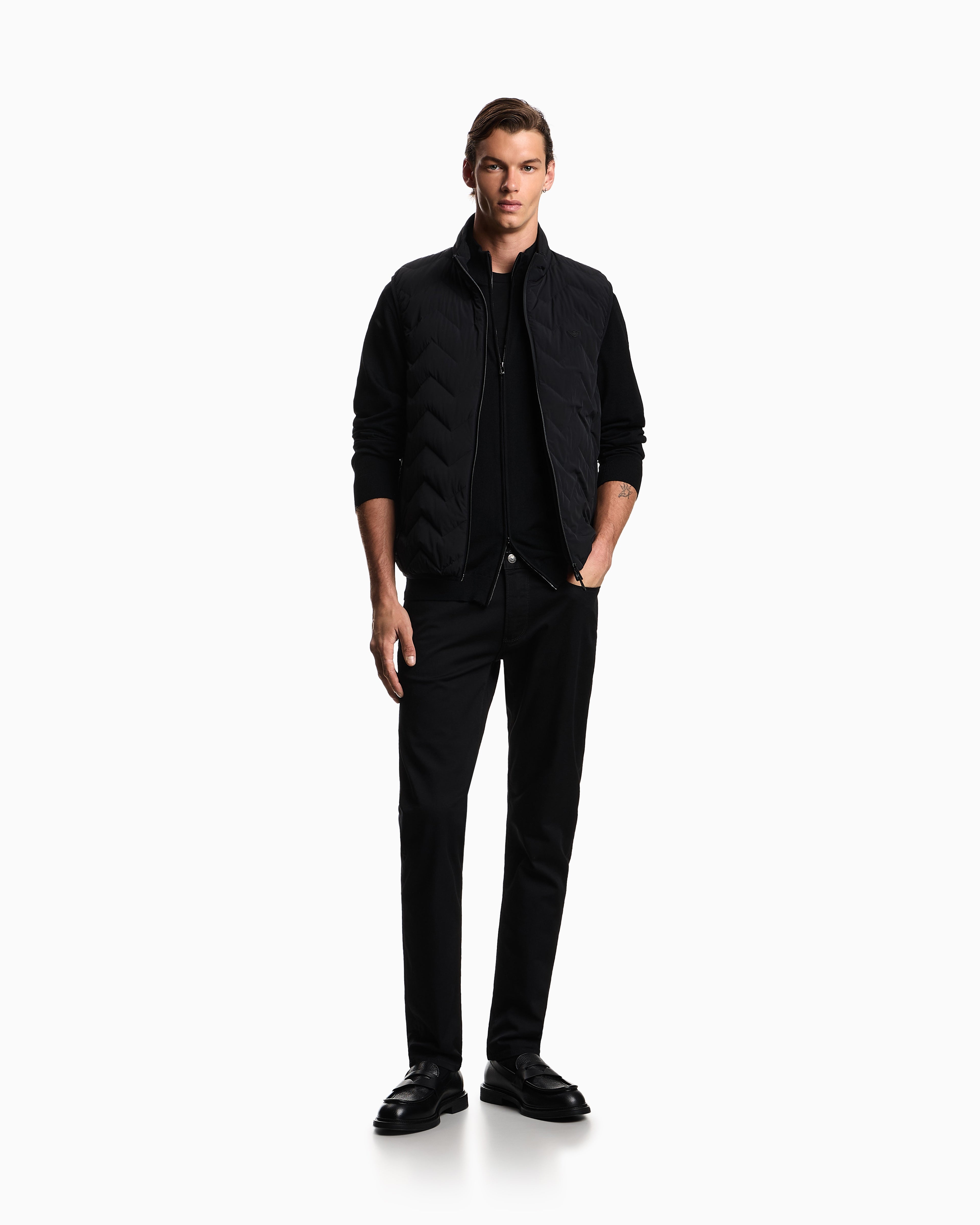 Emporio Armani Colete Gilet Em004946 Af18499 Black Preto_shot2