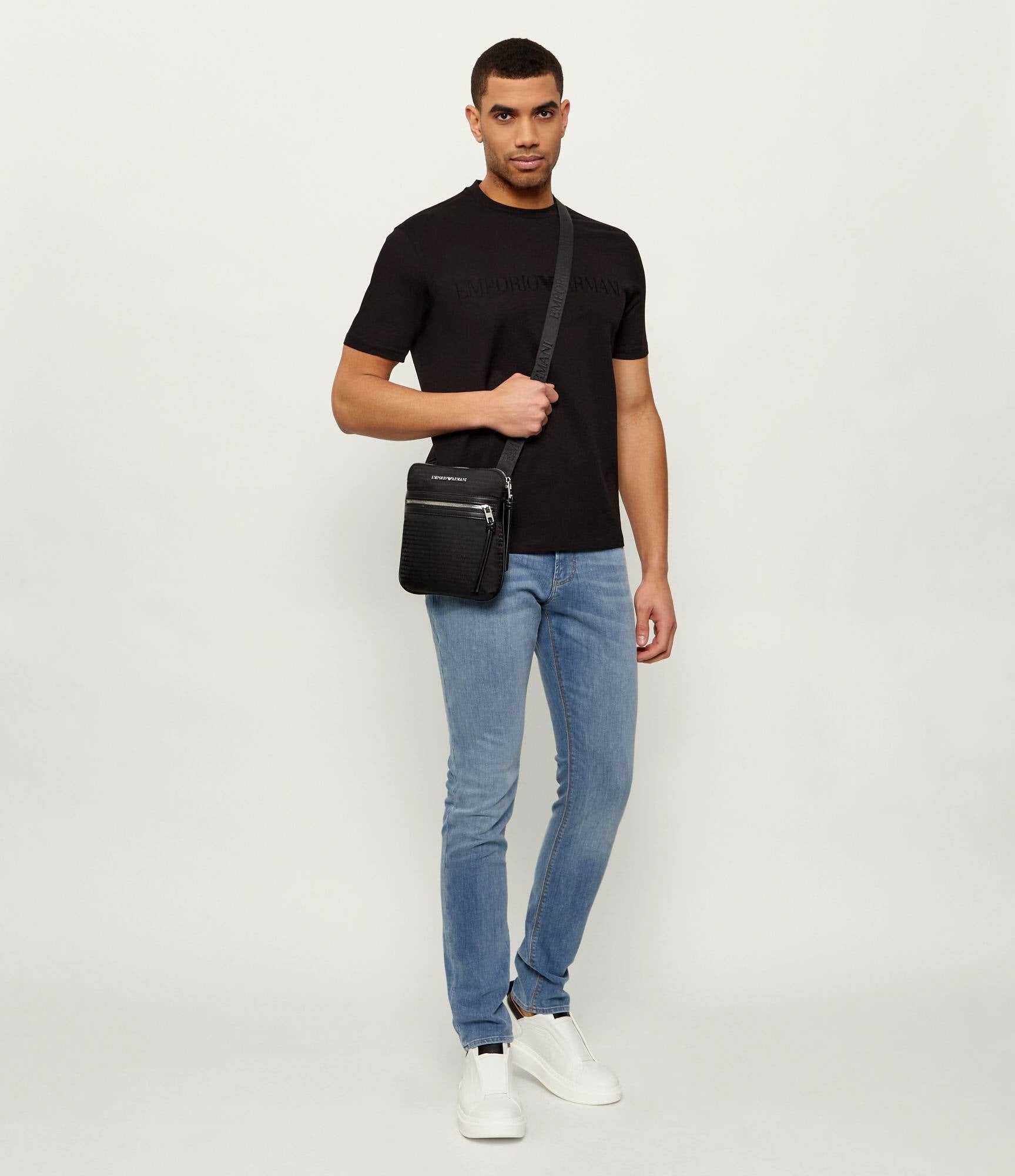 Emporio Armani Crossbody Em005400 Af14637 Black Preto_shot3