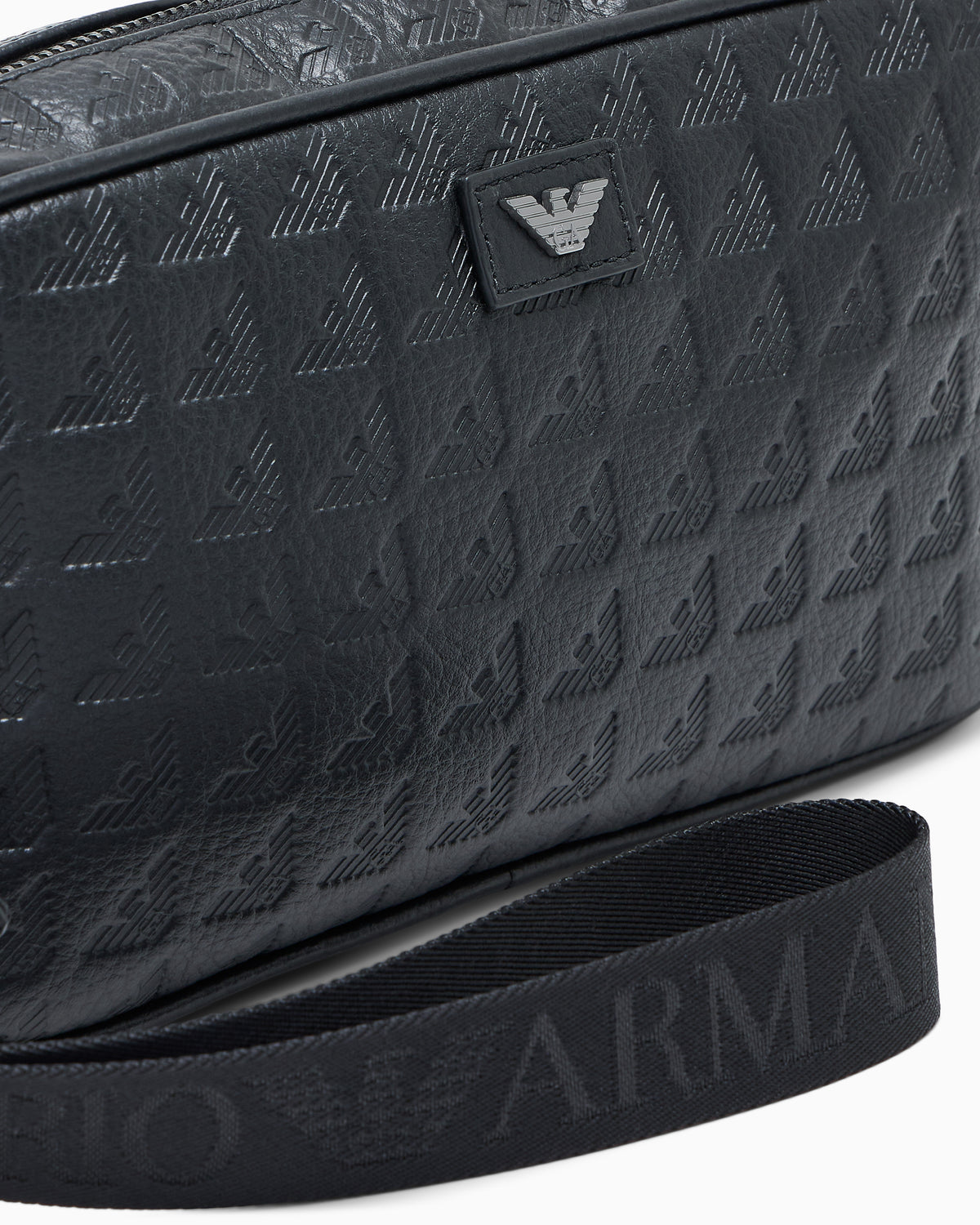 Emporio Armani Necessaire Bag Em001738 Af14774 Black.logo Preto_shot1