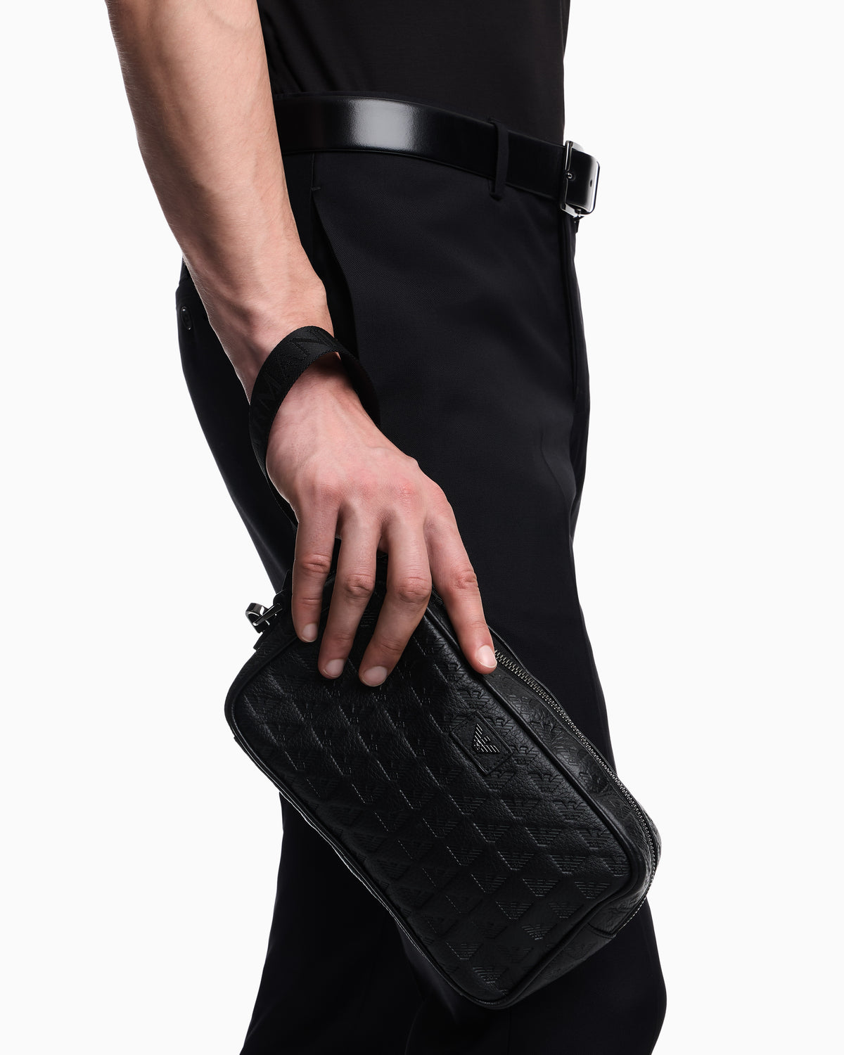 Emporio Armani Necessaire Bag Em001738 Af14774 Black.logo Preto_shot5
