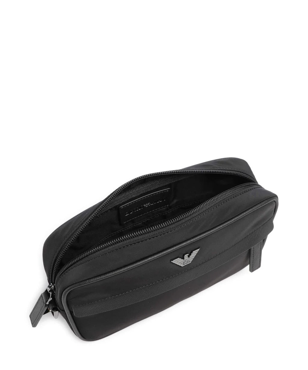 Emporio Armani Necessaire Bag Em001811 Af28784 Black Preto_shot3