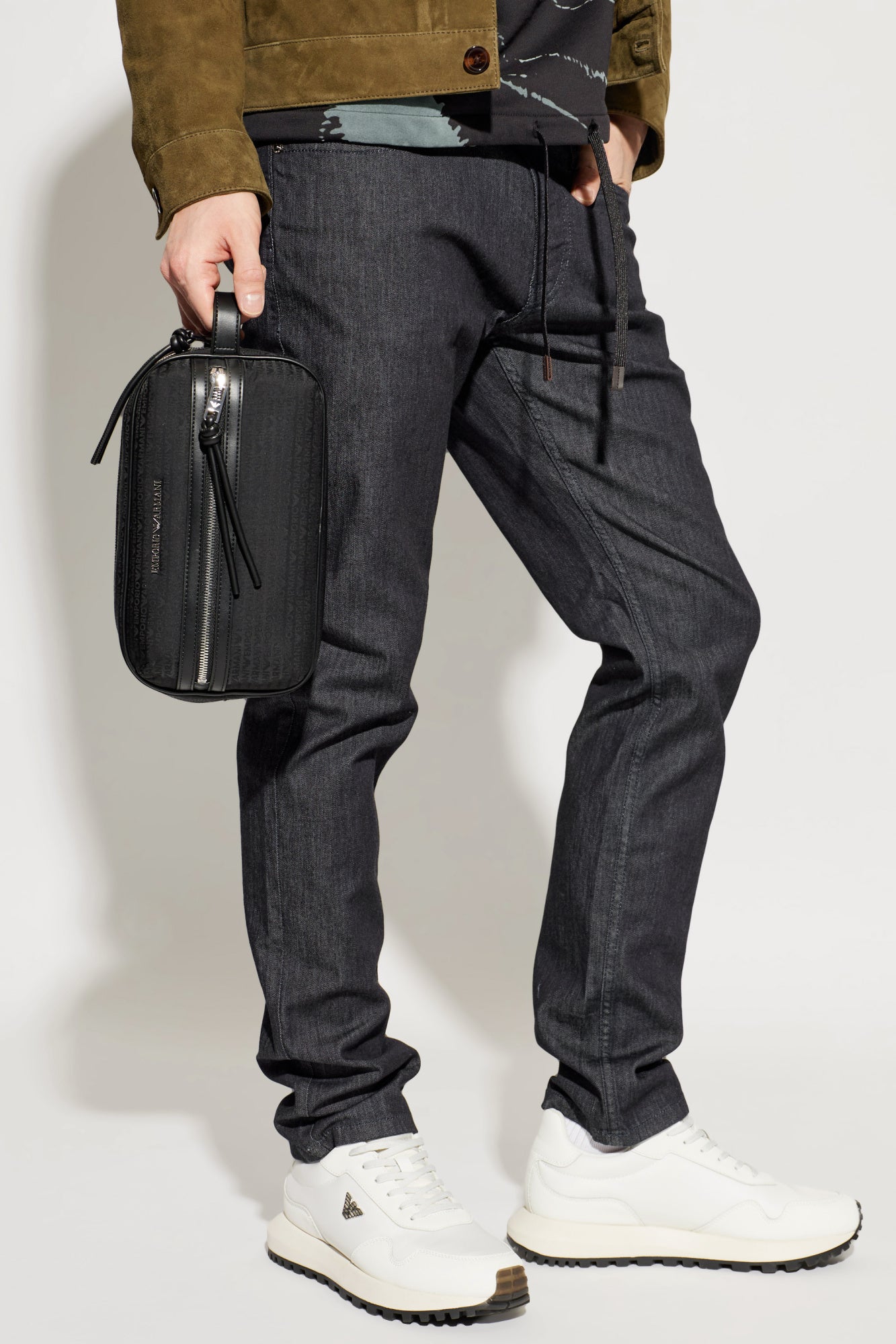 Emporio Armani Necessaire Bag Em005401 Af14637 Black Preto_shot1