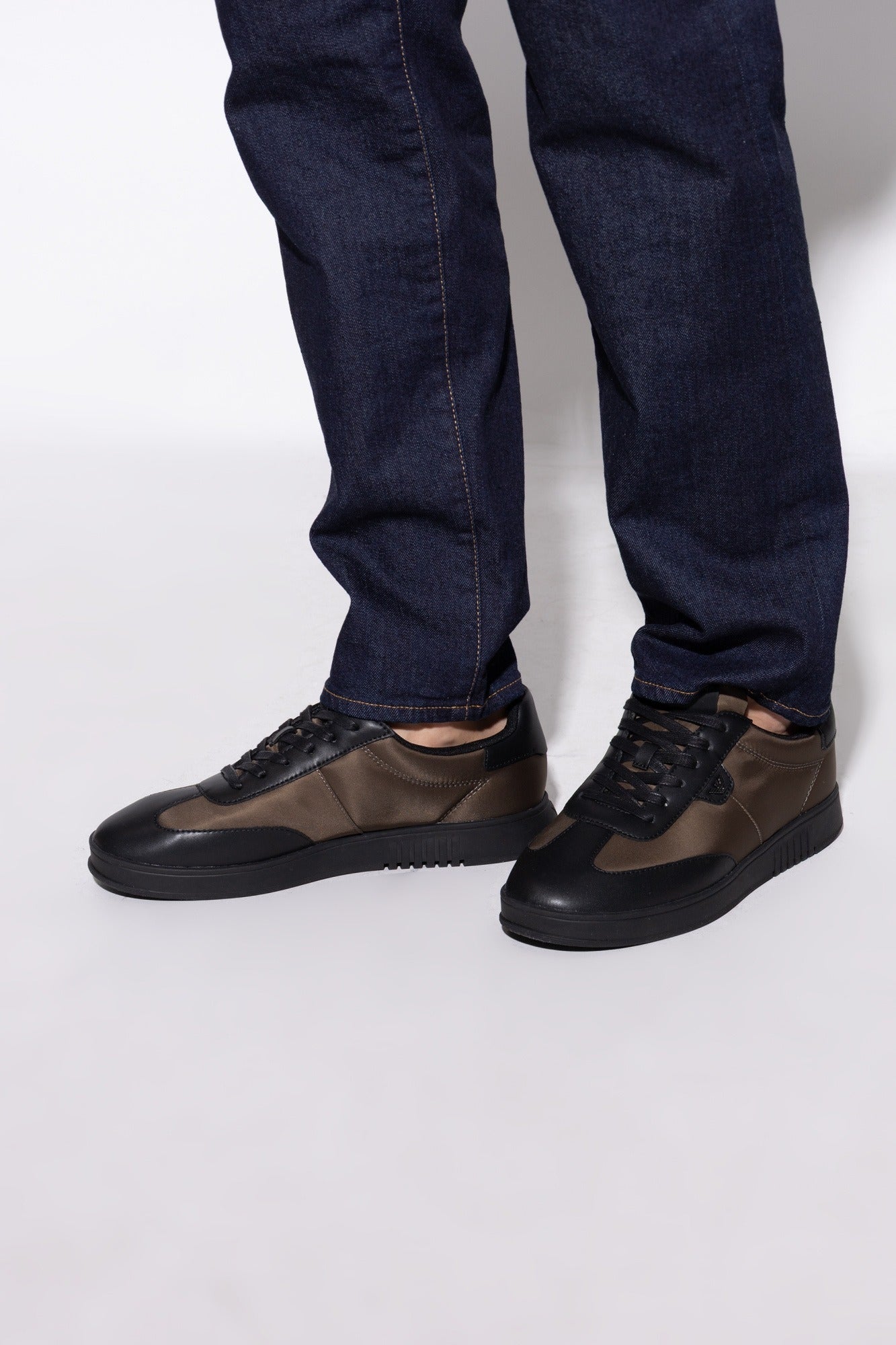 Emporio Armani Sapatilhas Sneakers Shoes Em003062 Af18210 Blk Green Preto Verde_shot2