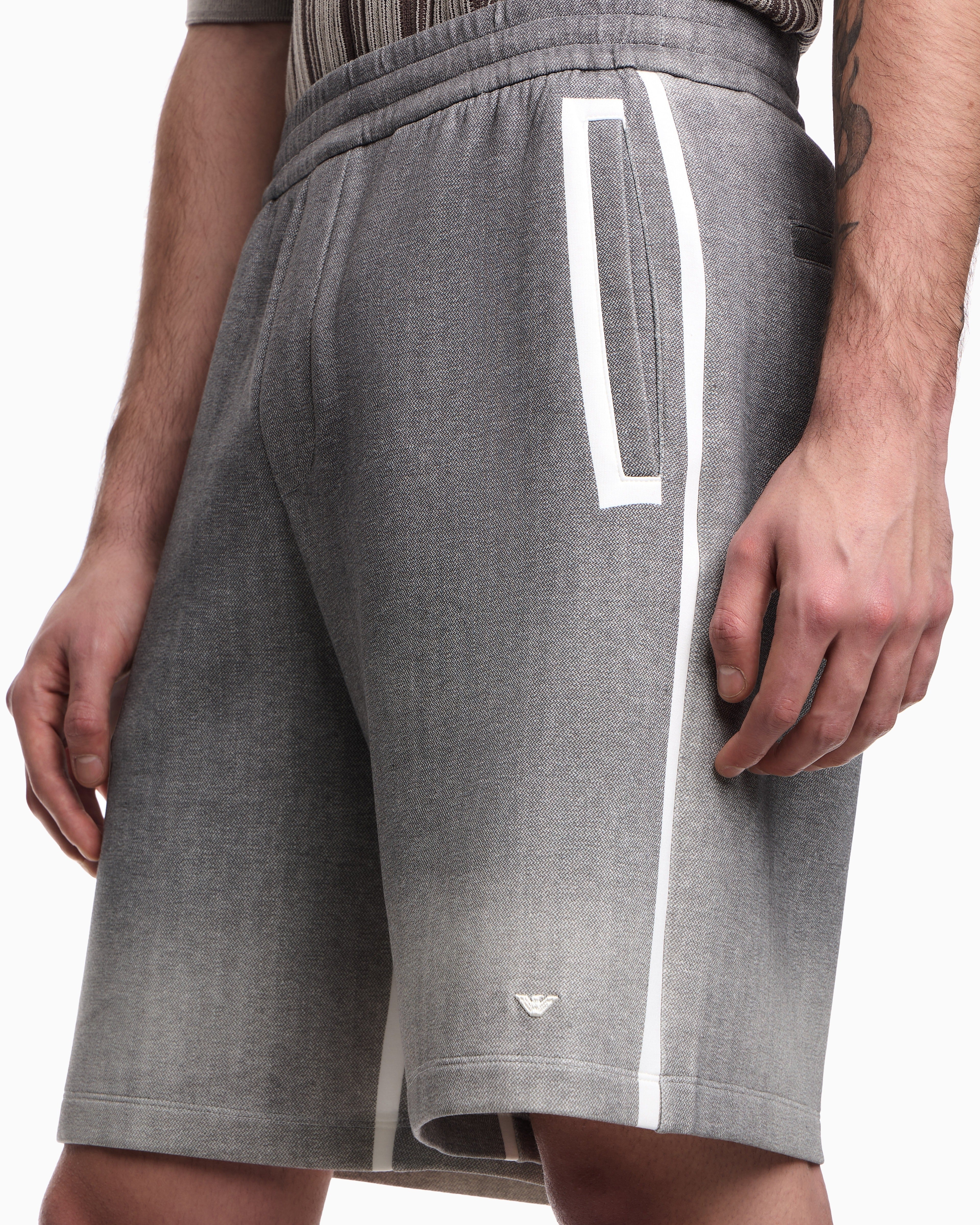 Emporio Armani Short Training Em005193 Af10013 Grey Cinza_shot5
