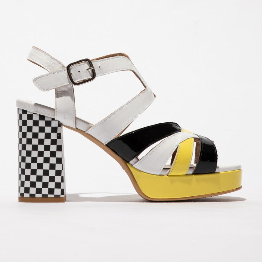 Fly London Sandalias Sandals Yetir455 Whi Black Branco Preto_shot1