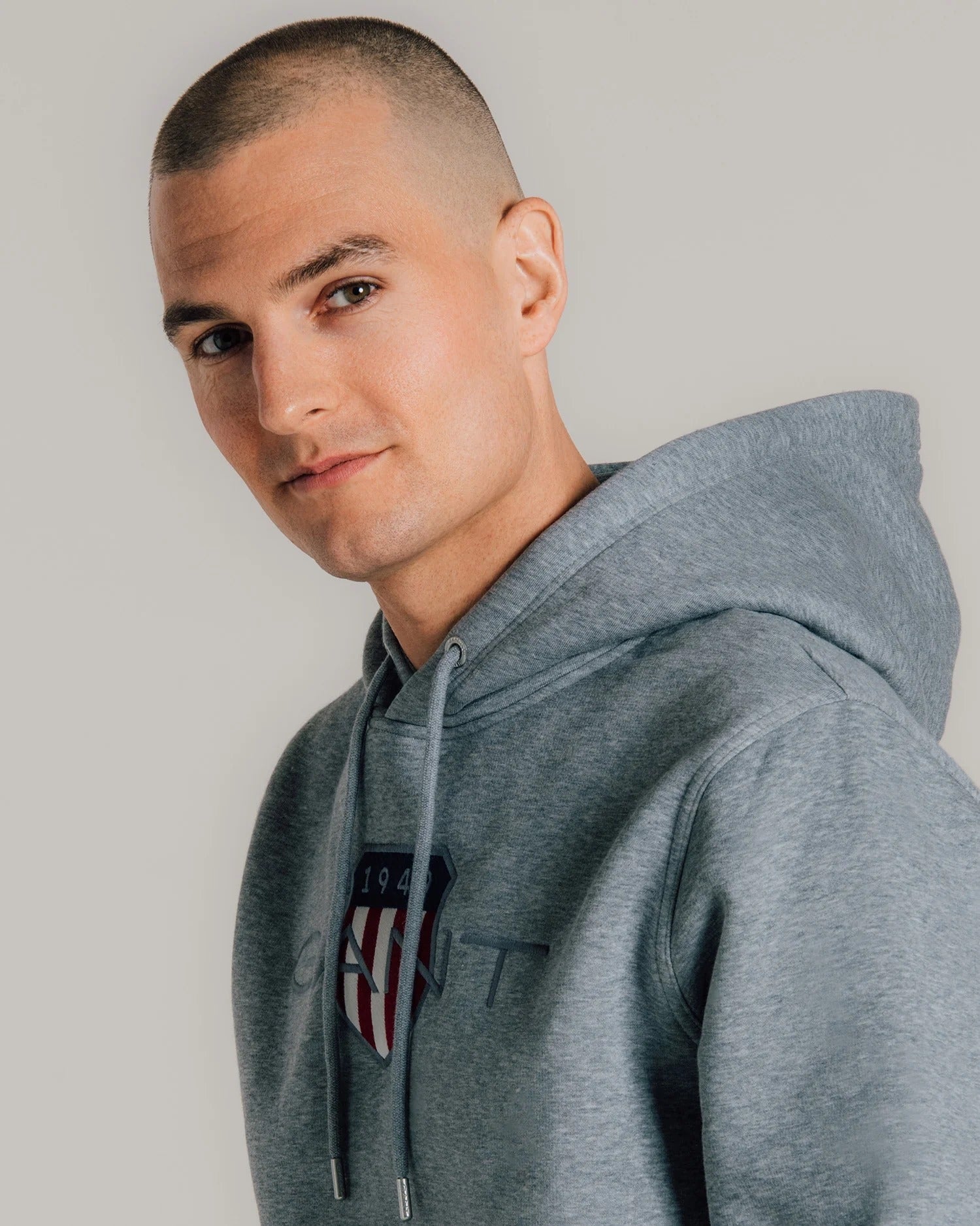 Gant Camisola Hoodie 2047087 Grey Cinza_shot2