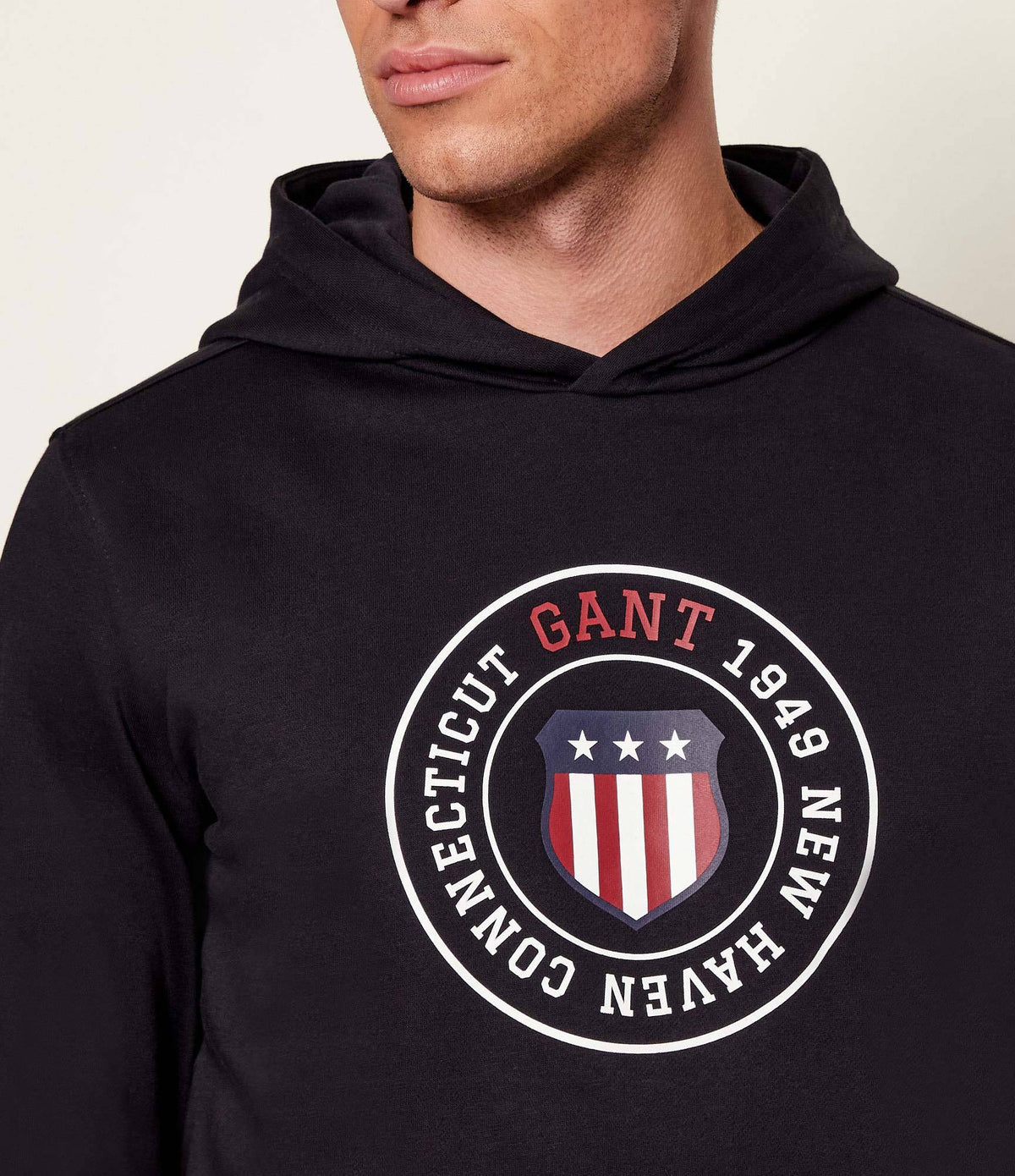 Gant Camisola Hoodie 2067100 Black Preto_shot4
