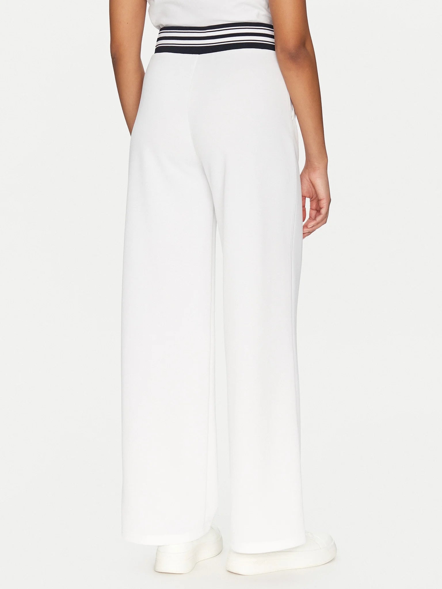 Guess Calcas Training Pants V5gb02 Kcyf2 White Branco_shot1