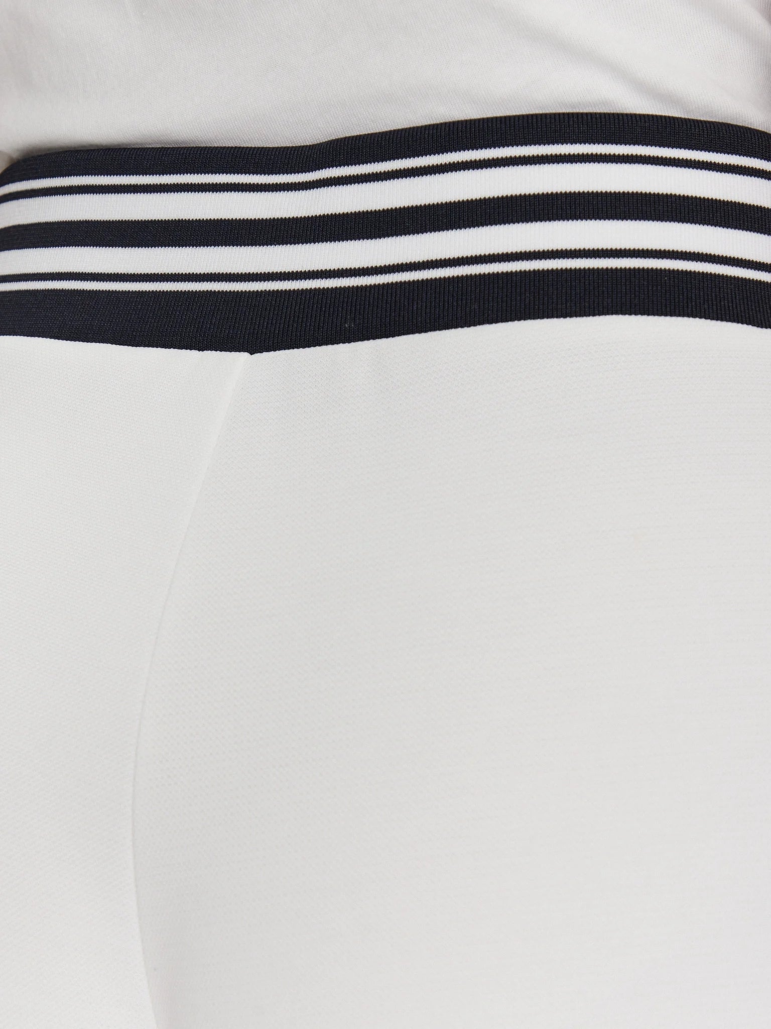 Guess Calcas Training Pants V5gb02 Kcyf2 White Branco_shot4