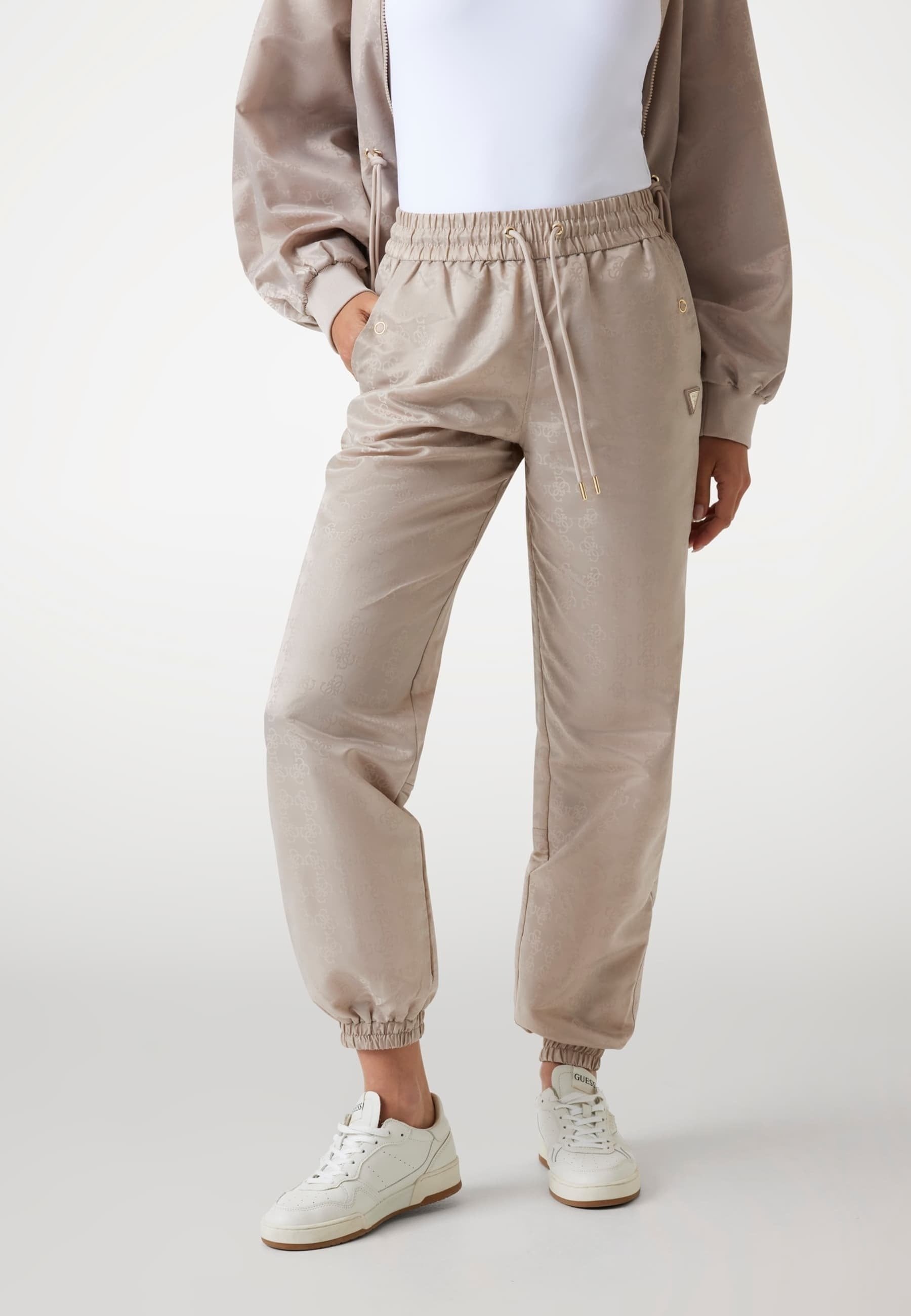 Guess Calcas Training Pants V5yb14 Whfu0 Taupe Taupe_shot4