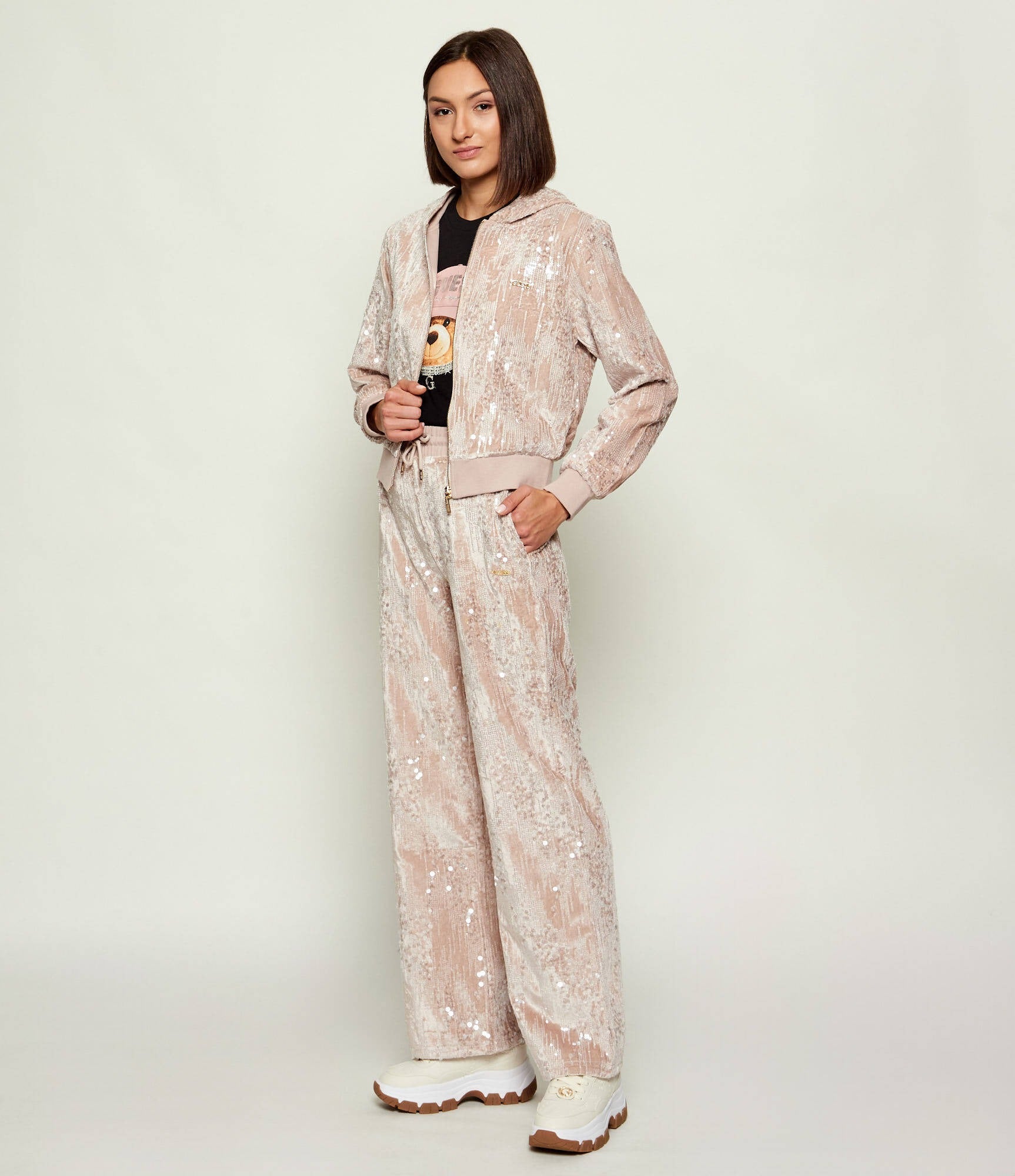 Guess Casaco Training Sweat Training V5bq02 K1922 Beige Beige_shot2