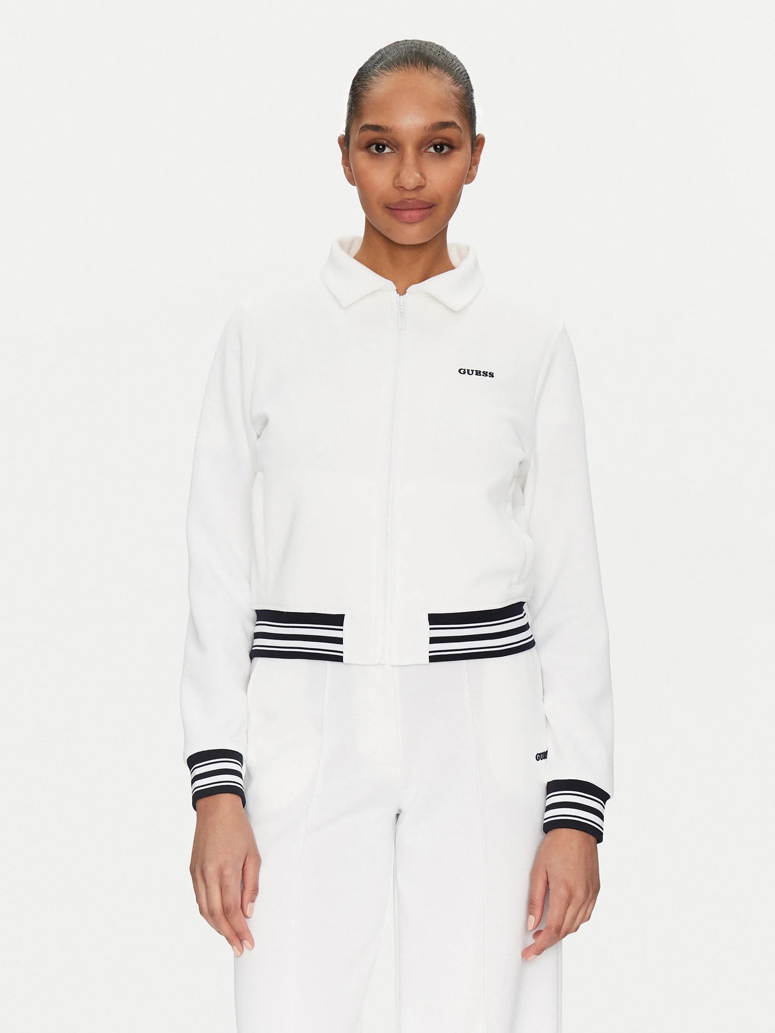 Guess Casaco Training Sweat Training V5gq03 Kcyf2 White Branco_shot2