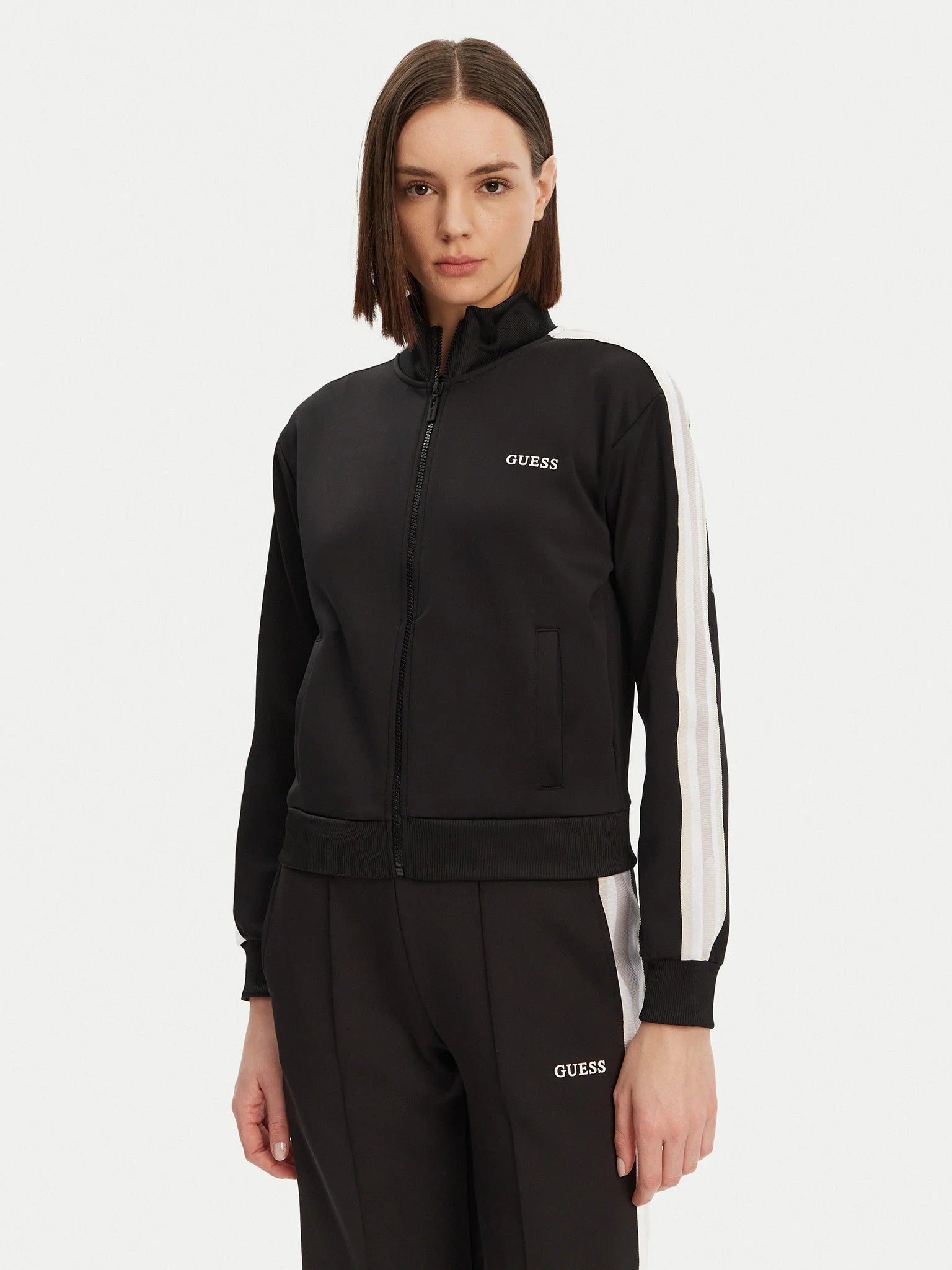 Guess Casaco Training Sweat Training V5gq18 Kcru2 Black Preto_shot5