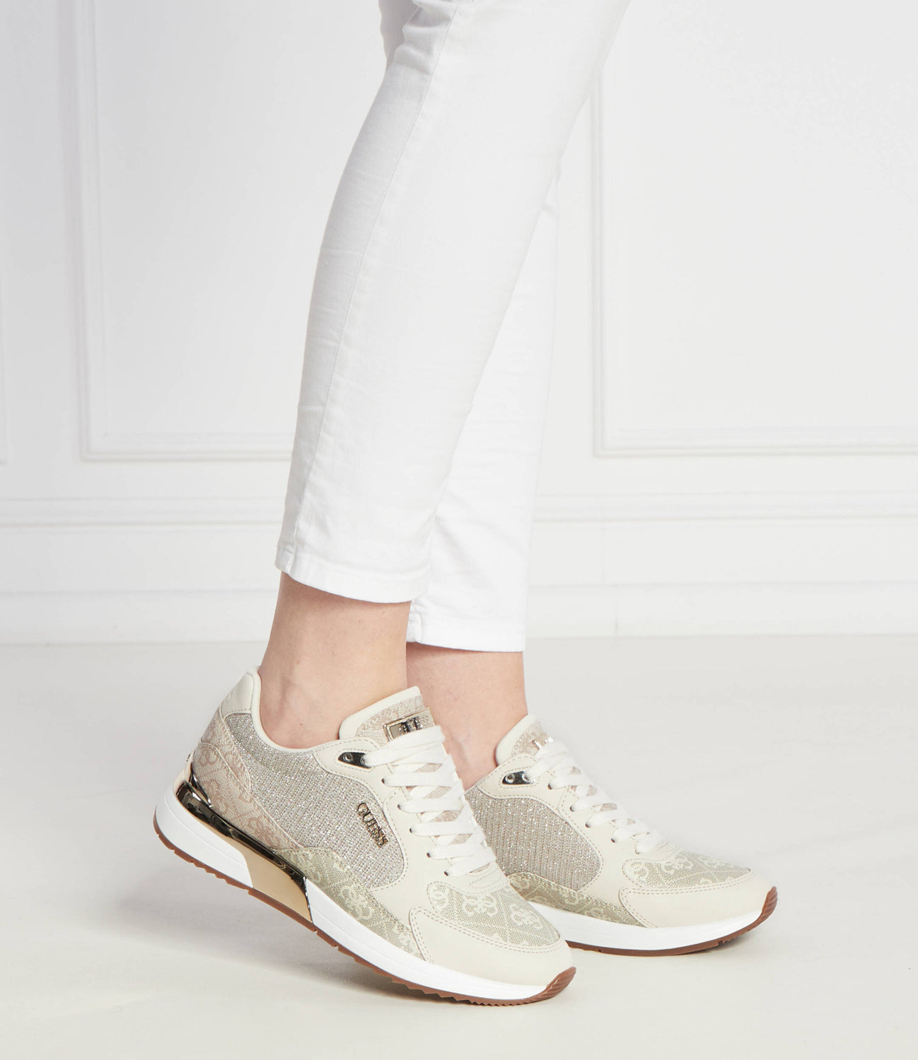 Guess Sapatilhas Sneakers Shoes Fljmox Cream Creme_shot4