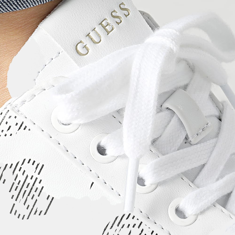 Guess 293244 Fl5rfrfal12 Whblk 20211202t155759 02