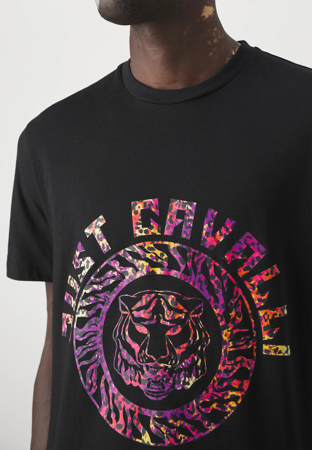 Just Cavalli T Shirt 76oahc17 Blk Multi Preto Multicolor_shot1