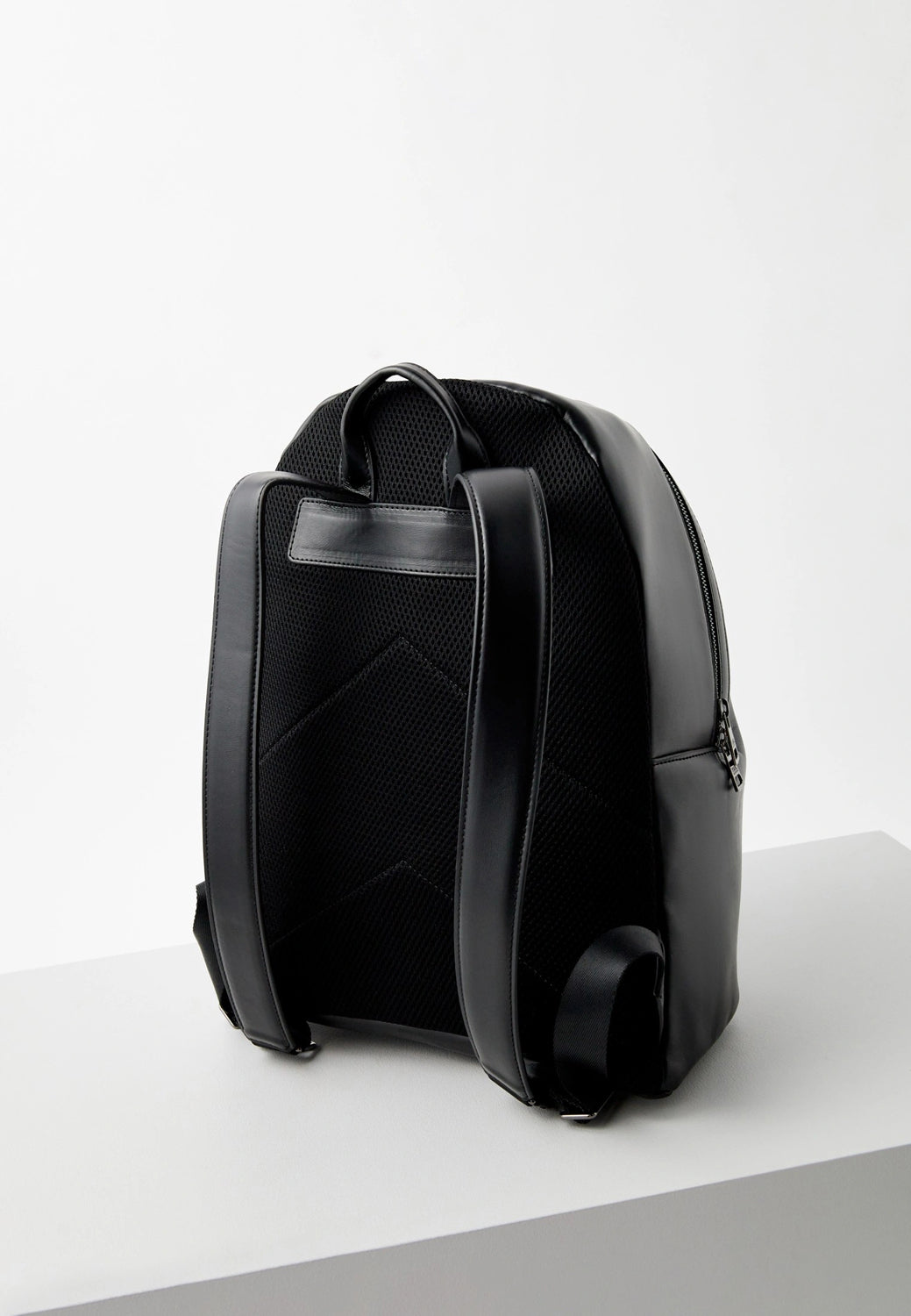 Mochila Karl Lagerfeld Preto Logo