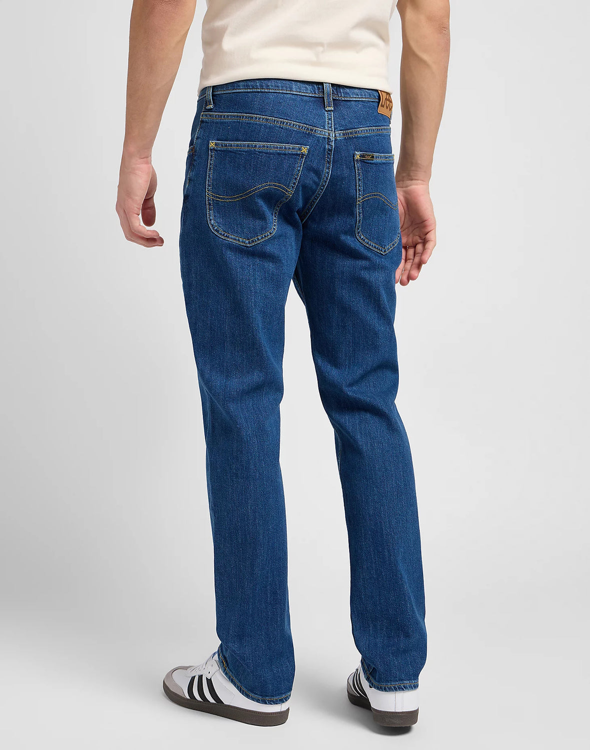Lee Calcas Trousers El452pxkx Med.wash Medium Wash_shot2