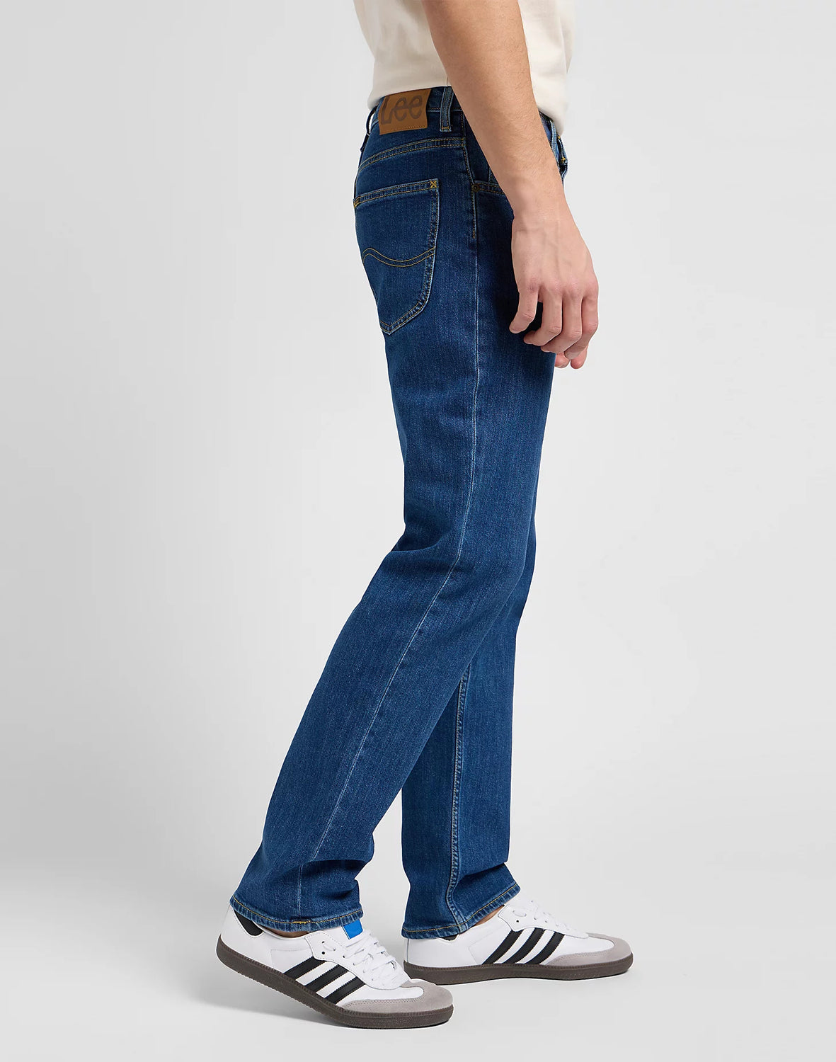 Lee Calcas Trousers El452pxkx Med.wash Medium Wash_shot4