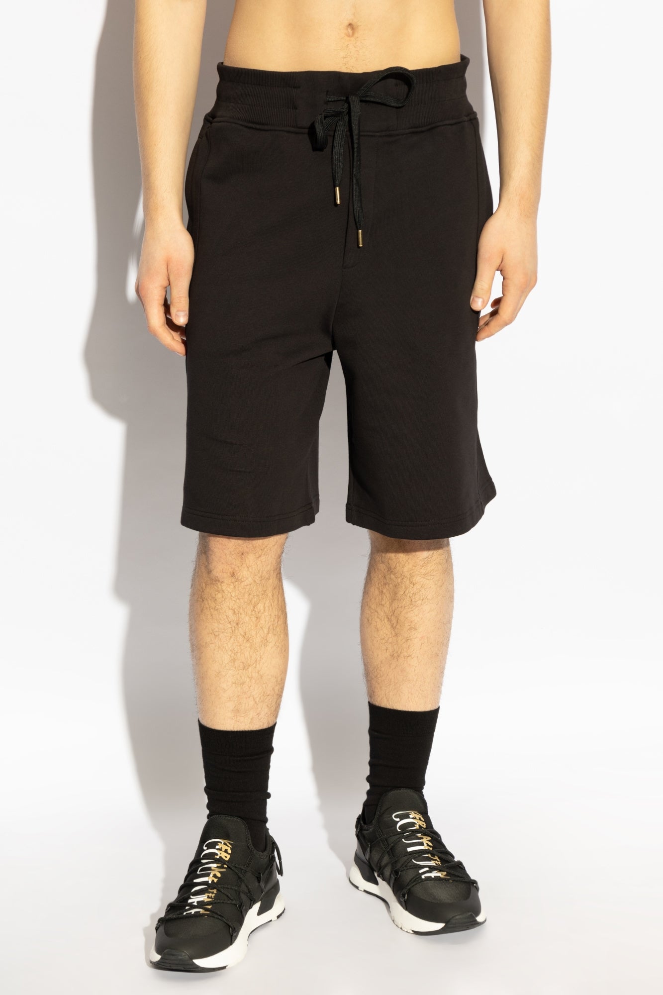 Versace Calcao Shorts 78gadt08 Blk Gold Preto Ouro_shot3