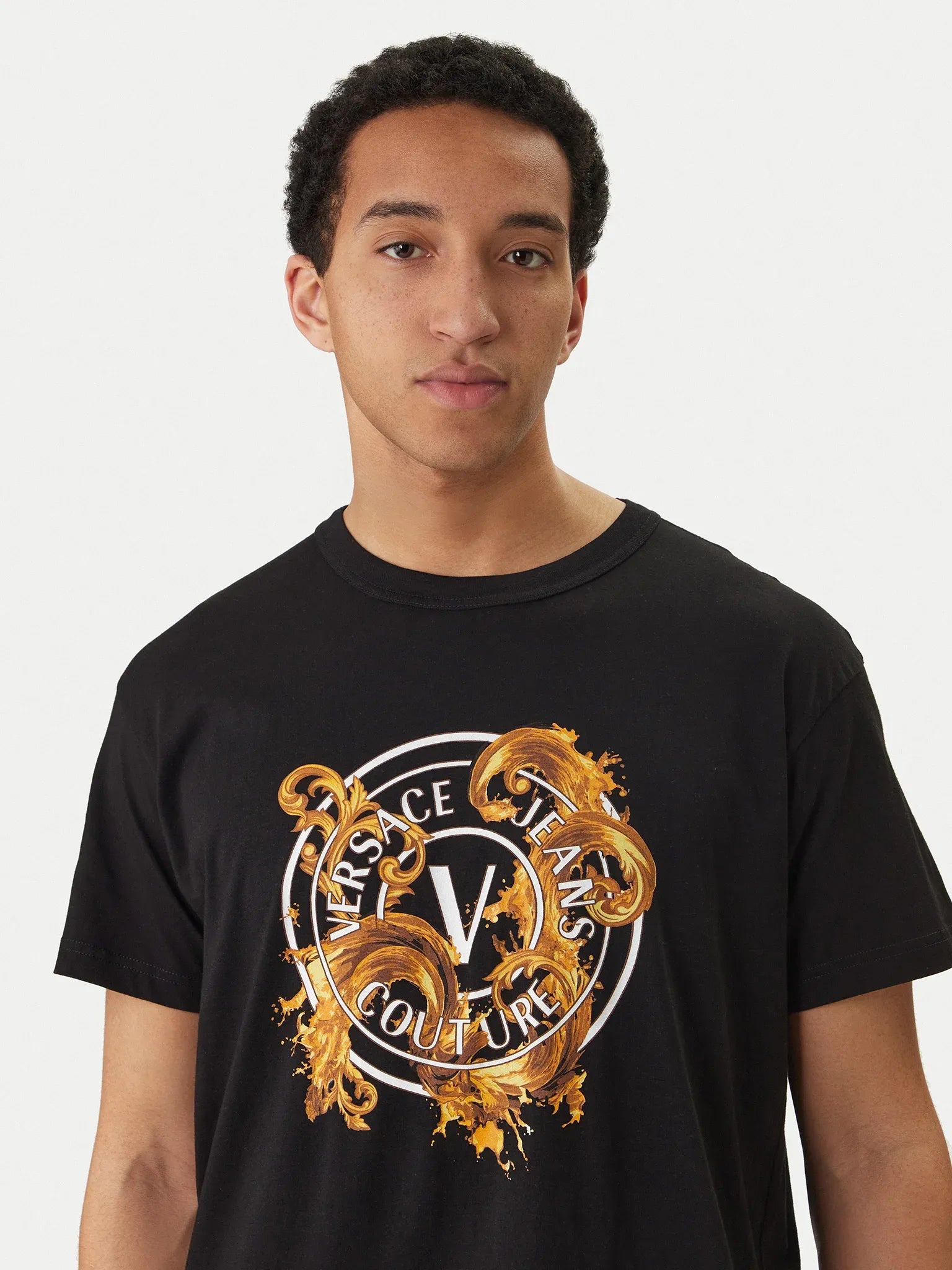 Versace T Shirt 80gahe01 Blk Gold Preto Ouro_shot4