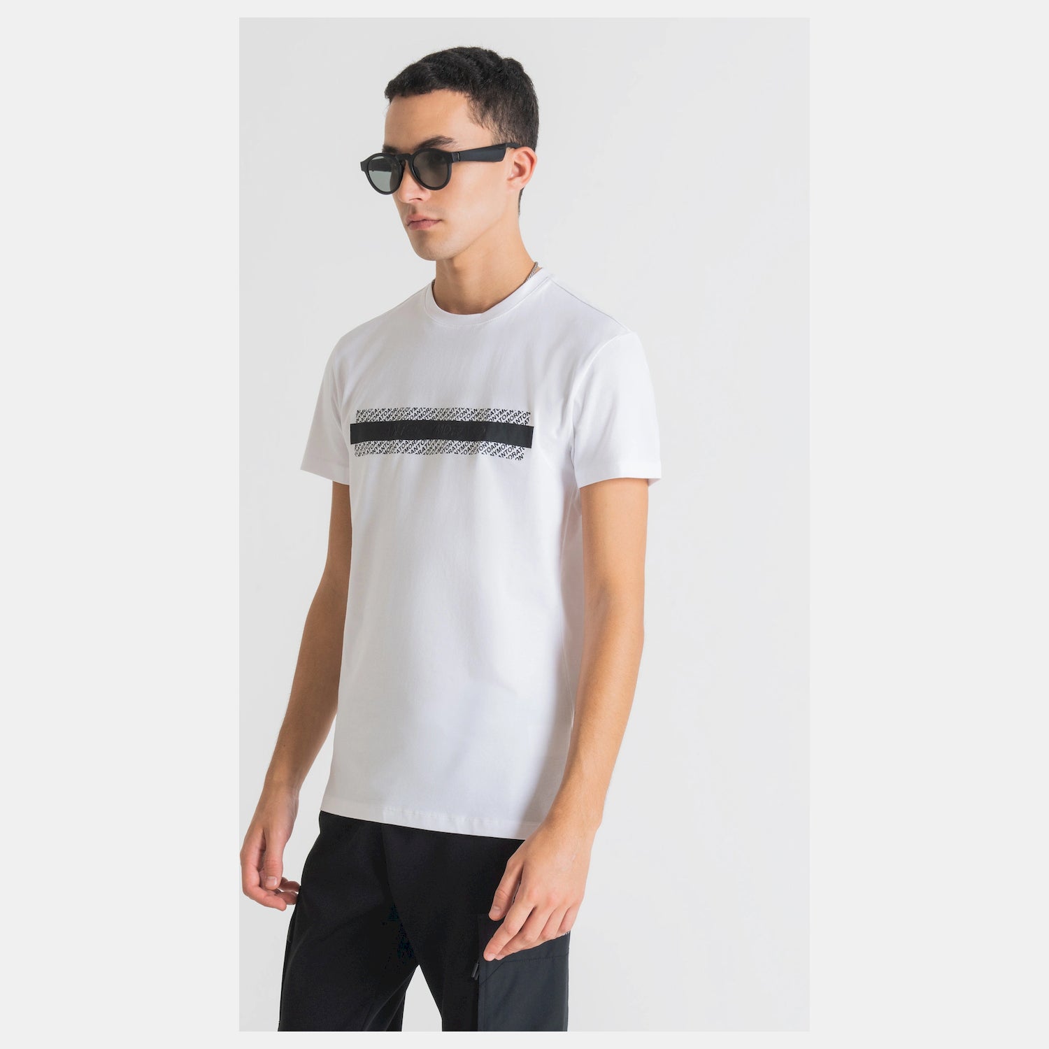 Antony Morato T Shirt Mmks02235 White Branco_shot2