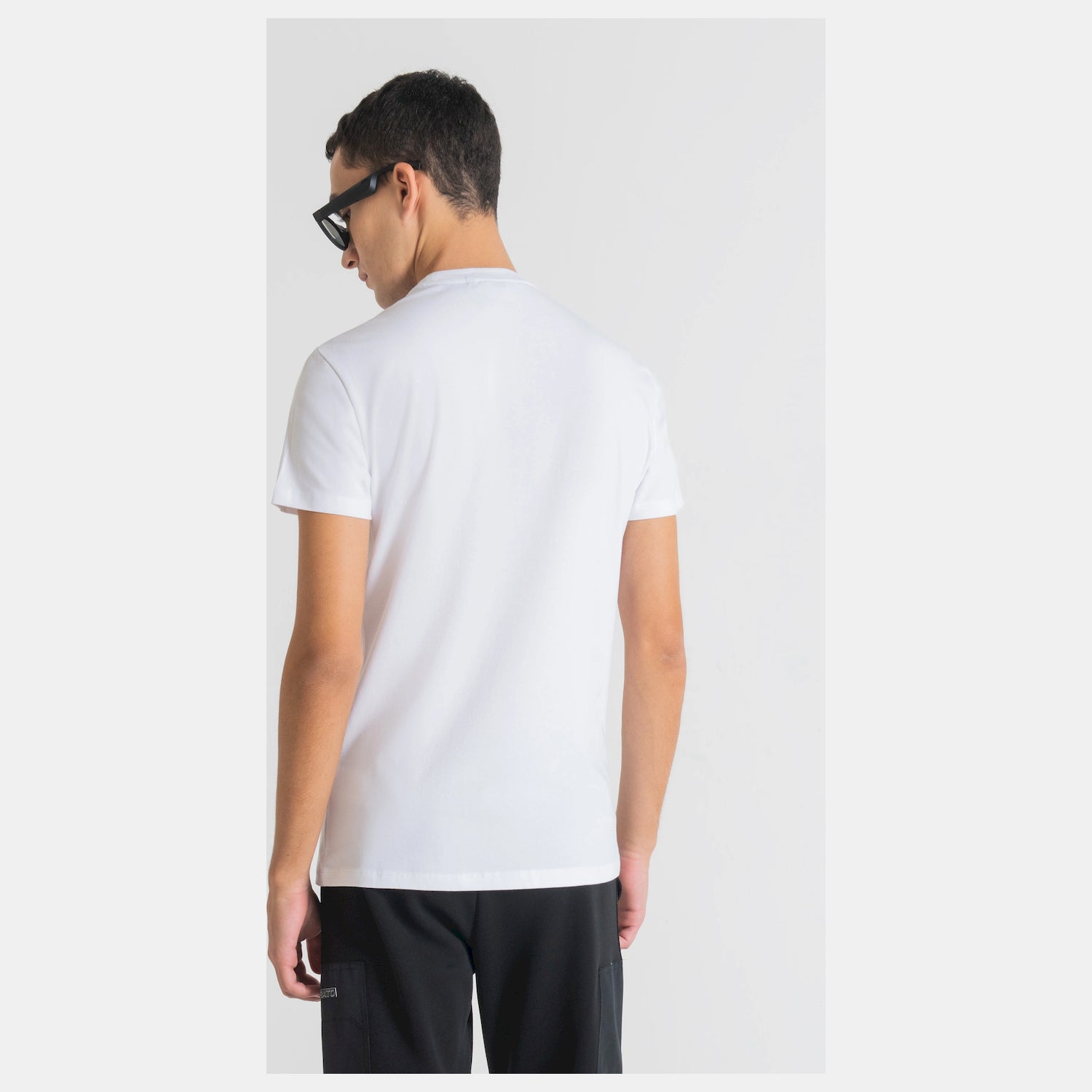 Antony Morato T Shirt Mmks02235 White Branco_shot3