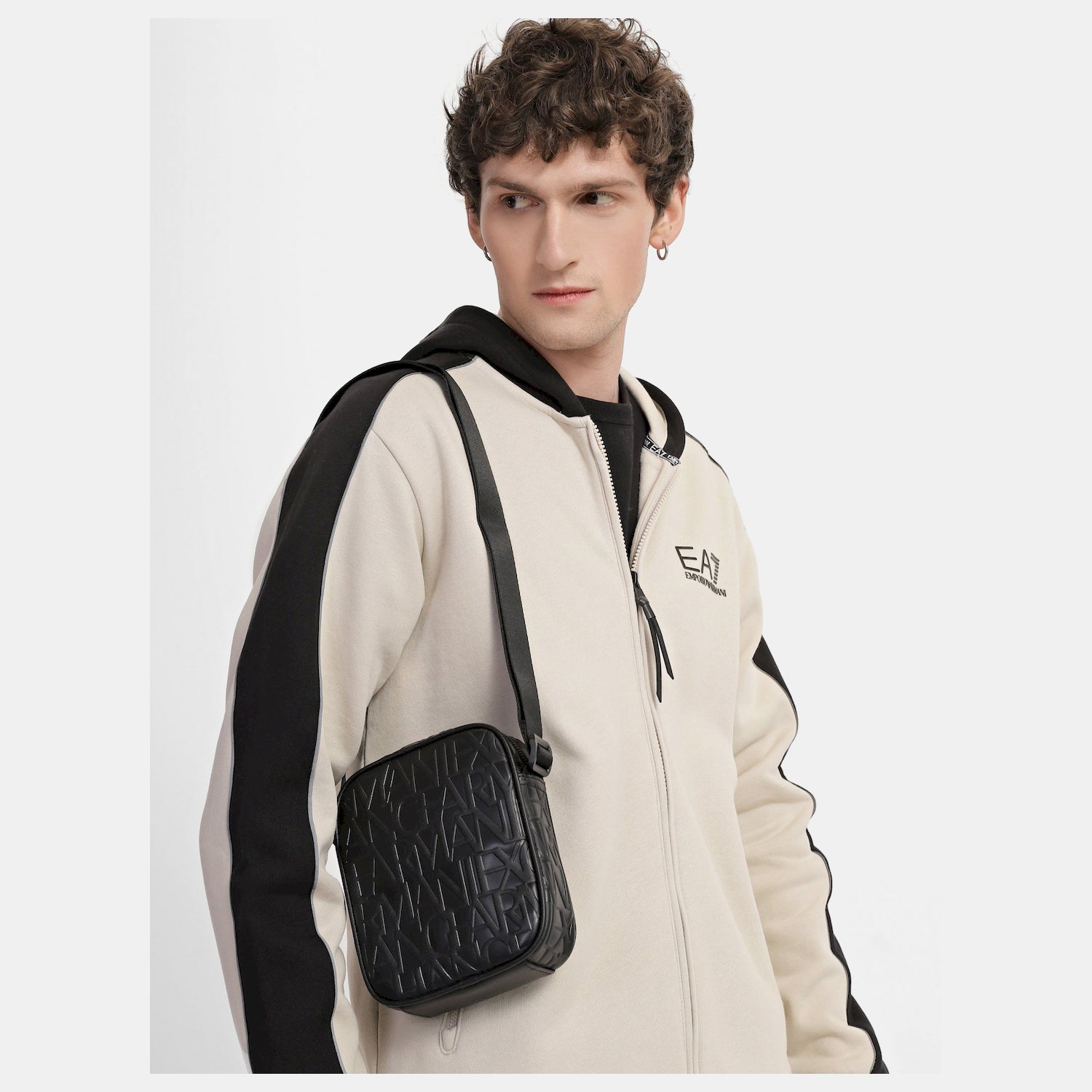 Armani Exchange Crossbody 952527 Cc838 Black Preto_shot1