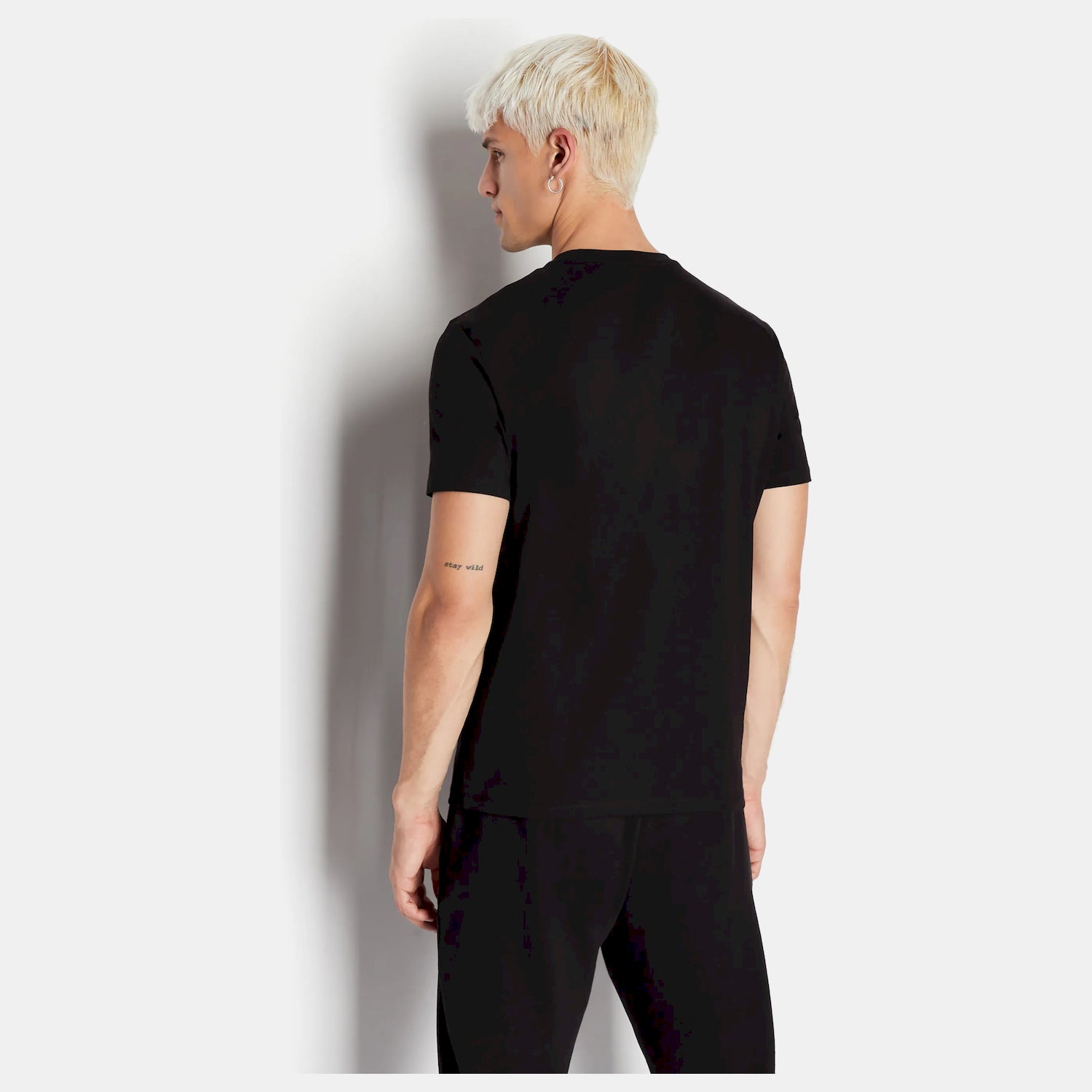 Armani Exchange T Shirt 6rzthr Zjbyz Black Preto_shot3