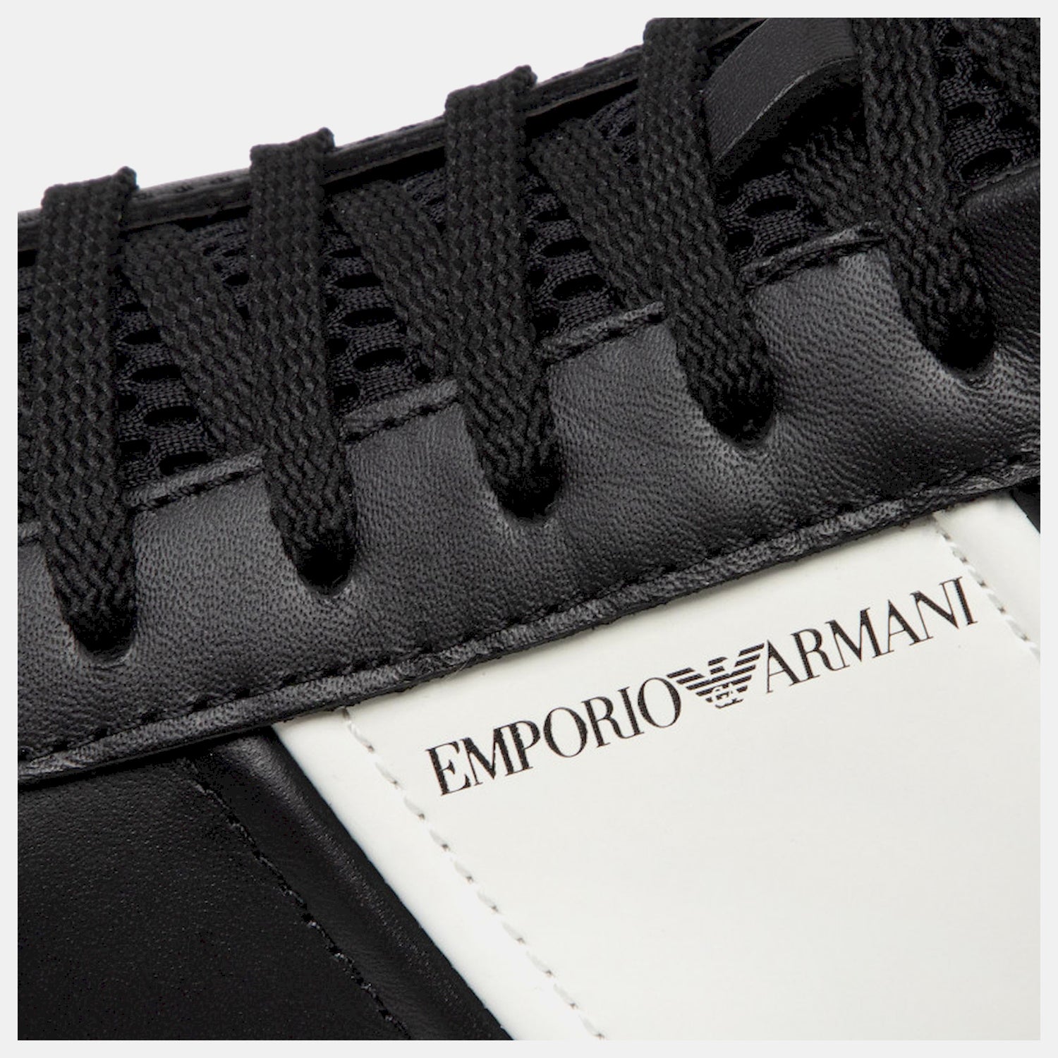 Armani Sapatilhas Sneakers Shoes X4x570 Xn010 Blk White Preto Branco_shot7