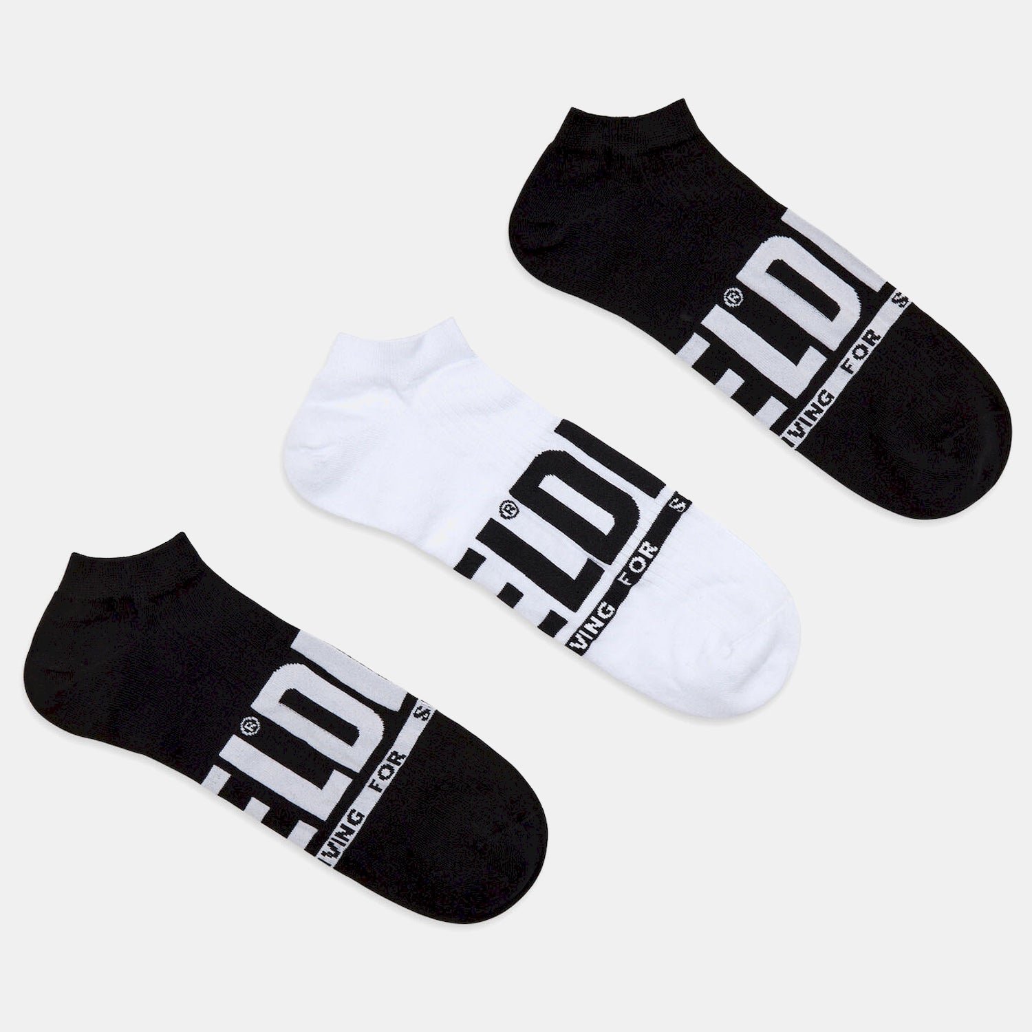 Diesel Meias Socks Gost Threepack Blk White Preto Branco_shot1