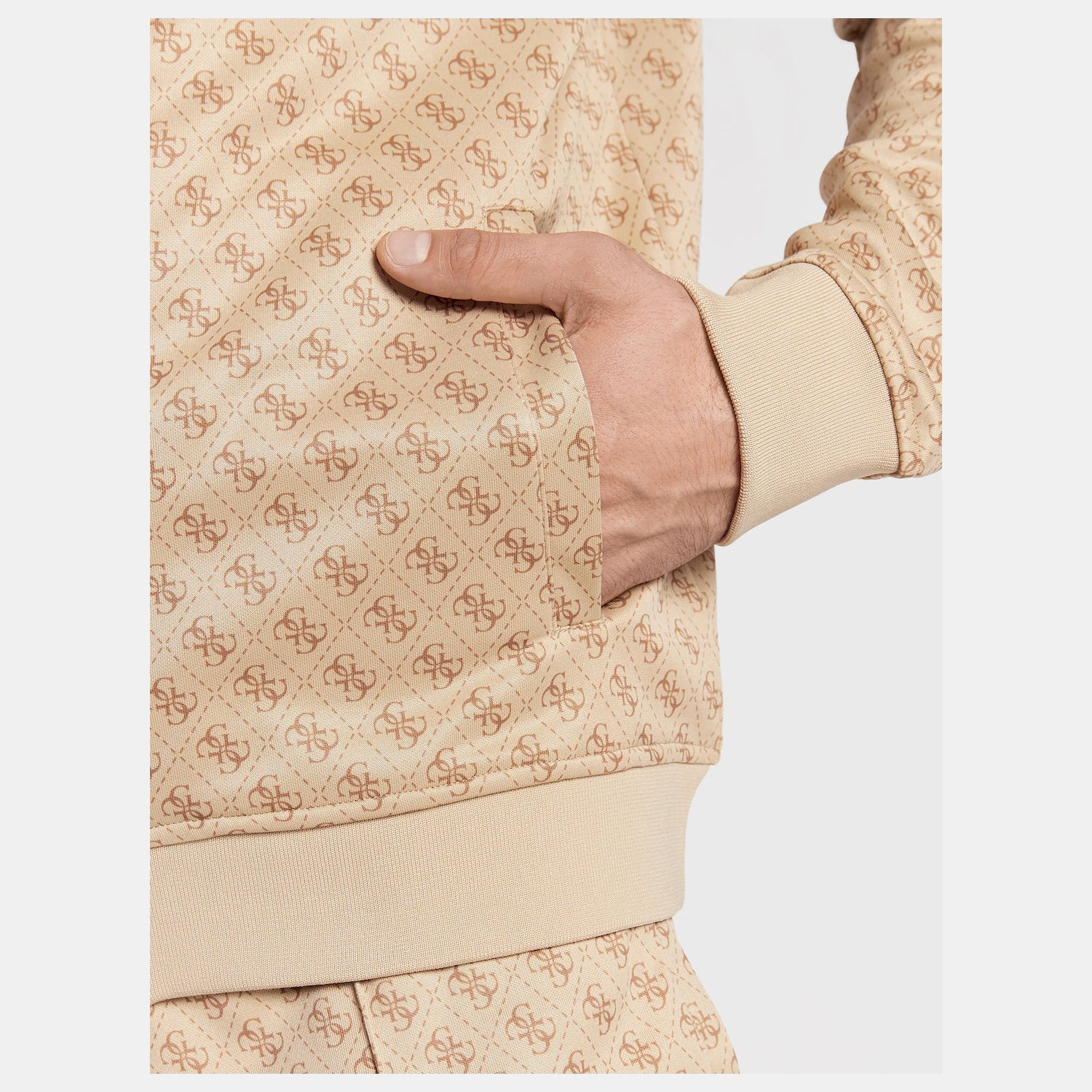 Guess Casaco Training Sweat Training Z2bq06 Fl04q Beige.logo Beige_shot2