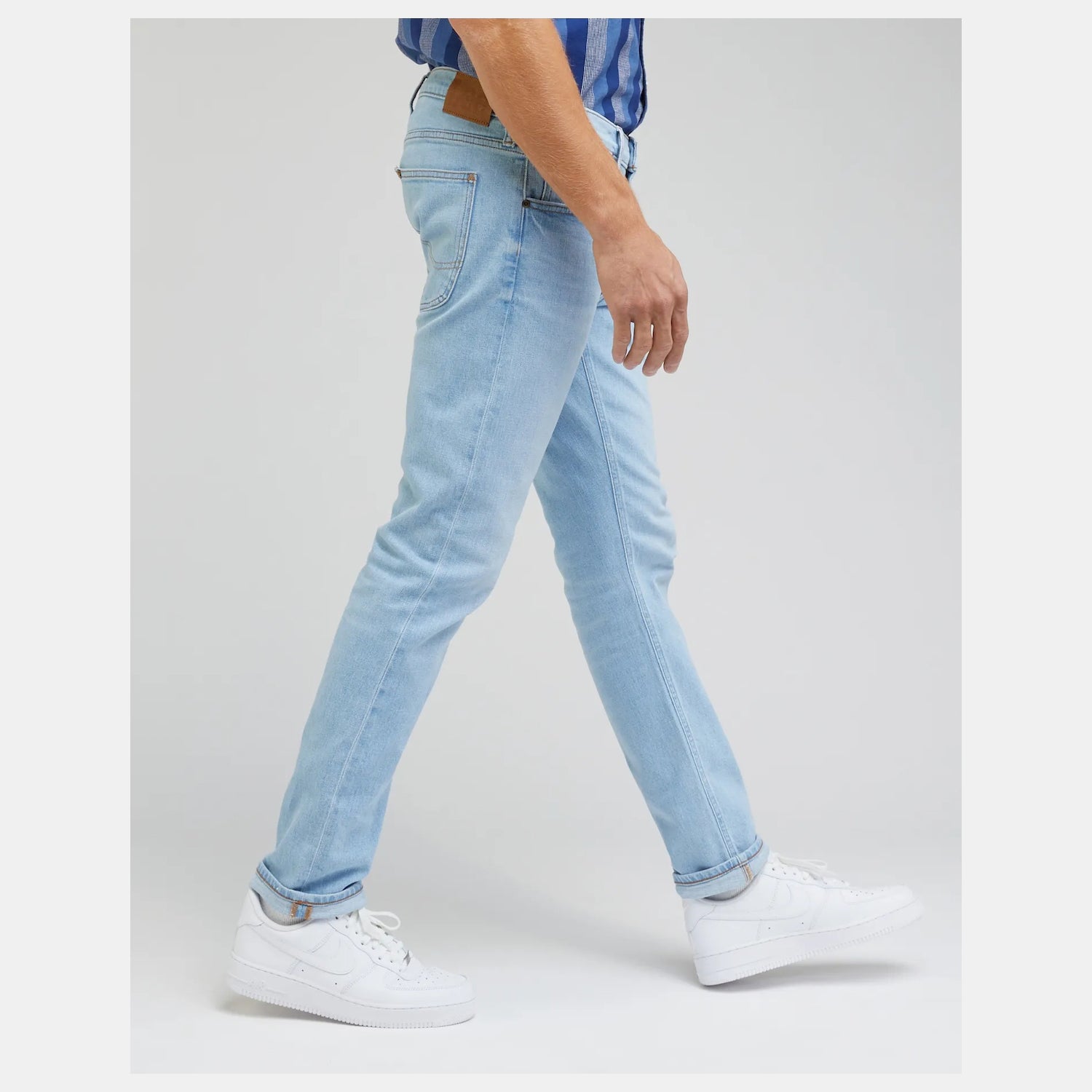 Lee Calcas Trousers El719icc Light Wash Light Wash_shot3