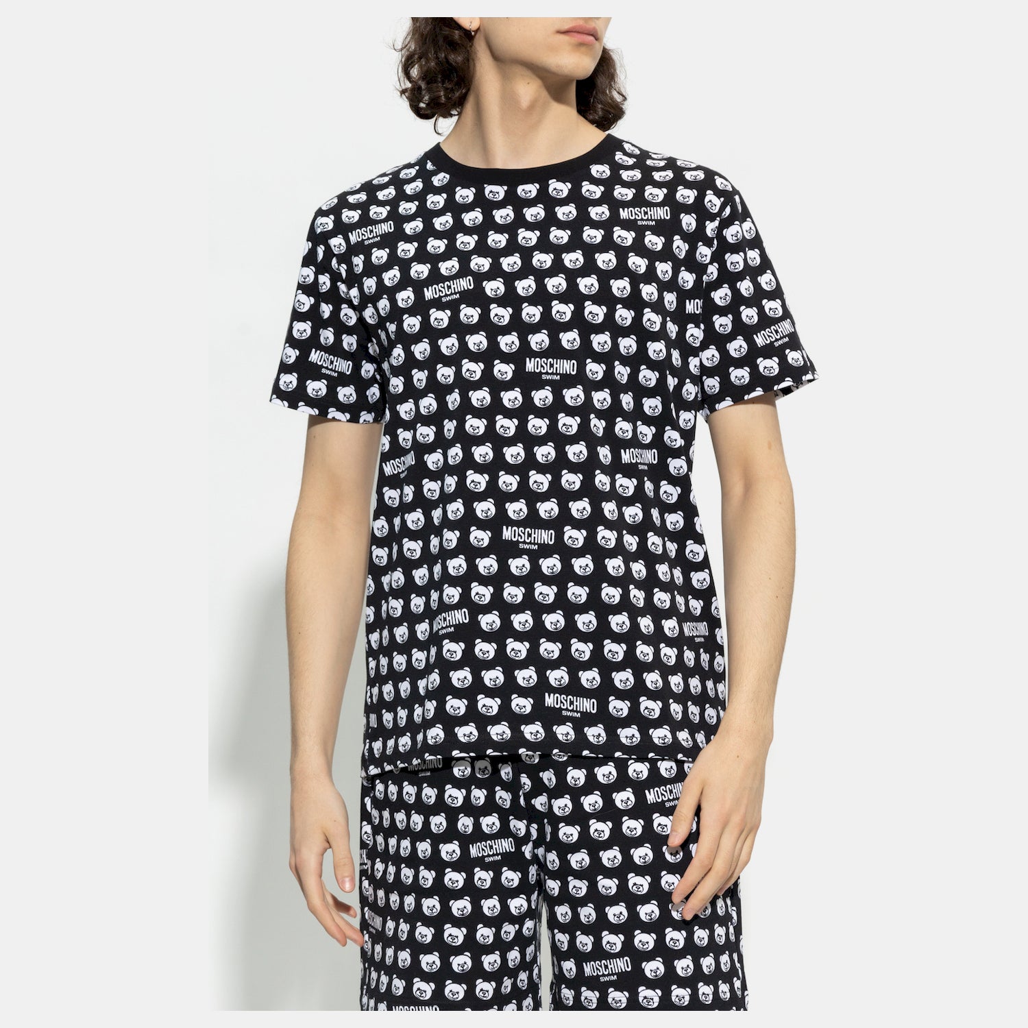 Moschino T Shirt A0708 9420 Blk White Preto Branco_shot2
