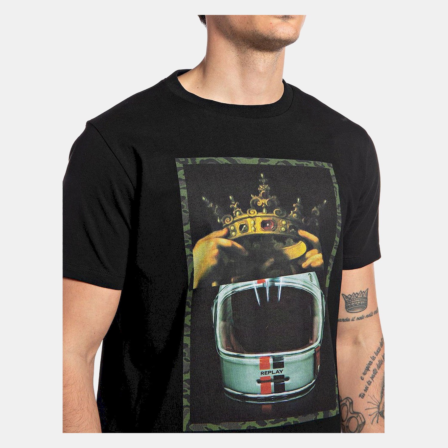 Replay T Shirt M6257 Blk Multi Preto Multicolor_shot2