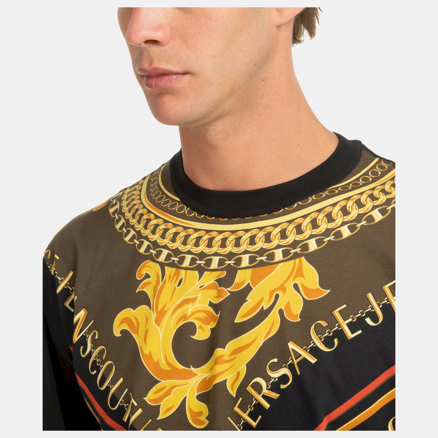 Versace T Shirt 75gah6rf Blk Gold Preto Ouro_shot4