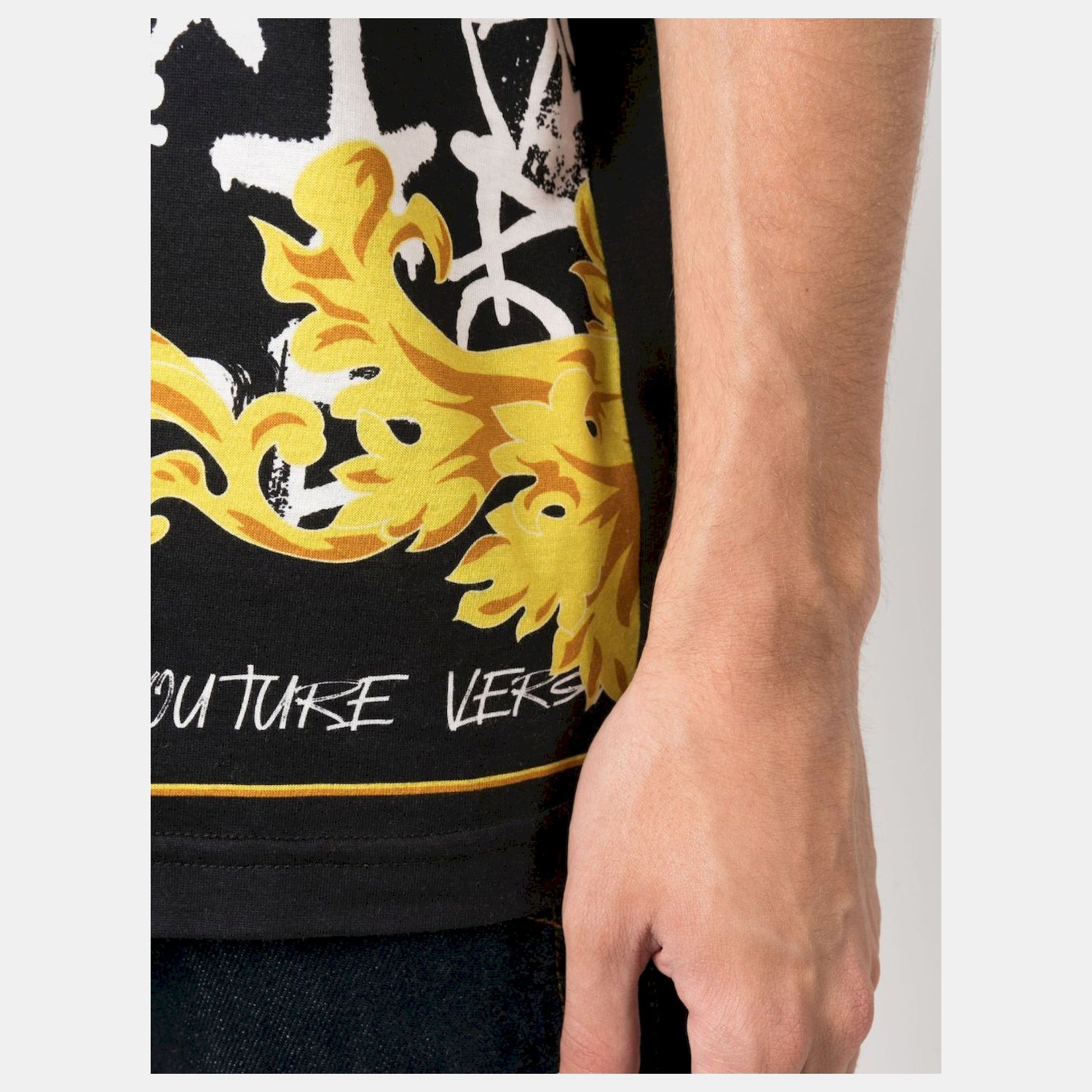 Versace T Shirt 75gah6sg Blk White Preto Branco_shot4